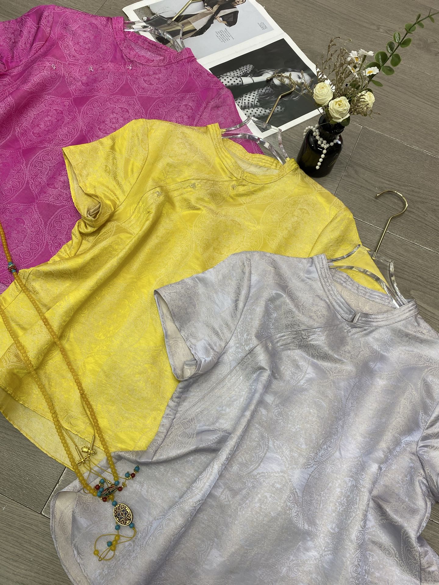 High Quality Women’s Clothes with Fragrance, 100% Silk, Various Colors and Sizes - 图片 9