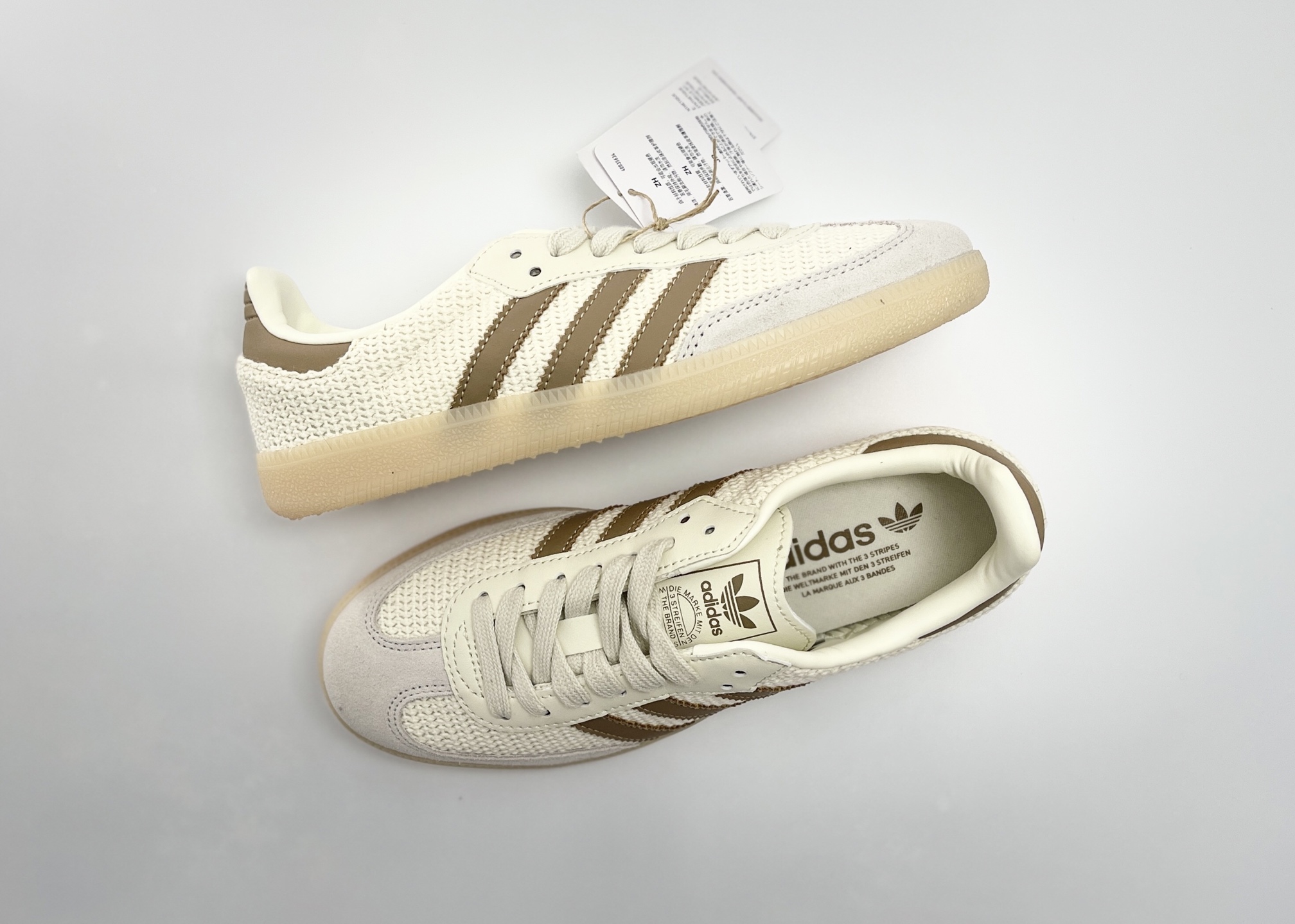 NO:664765,P Pure original spot Adidas AD Originals Samba OG Samba series gentlemen's moral training football style versatile low-top casual sports sneakers 'cream white brown raw rubber sole' JI3185 size 35 36 36 37 38 38 39 40 40 41 42 42 43 44 45,19860909P 纯原 现货 阿迪 AD Originals Samba OG 桑巴舞系列绅士德训足球风百搭低帮休闲运动板鞋“奶油白棕生胶底” JI3185 尺码35 36 36 37 38 38 39 40 40 41 42 42 43 44 45,,Men's shoes