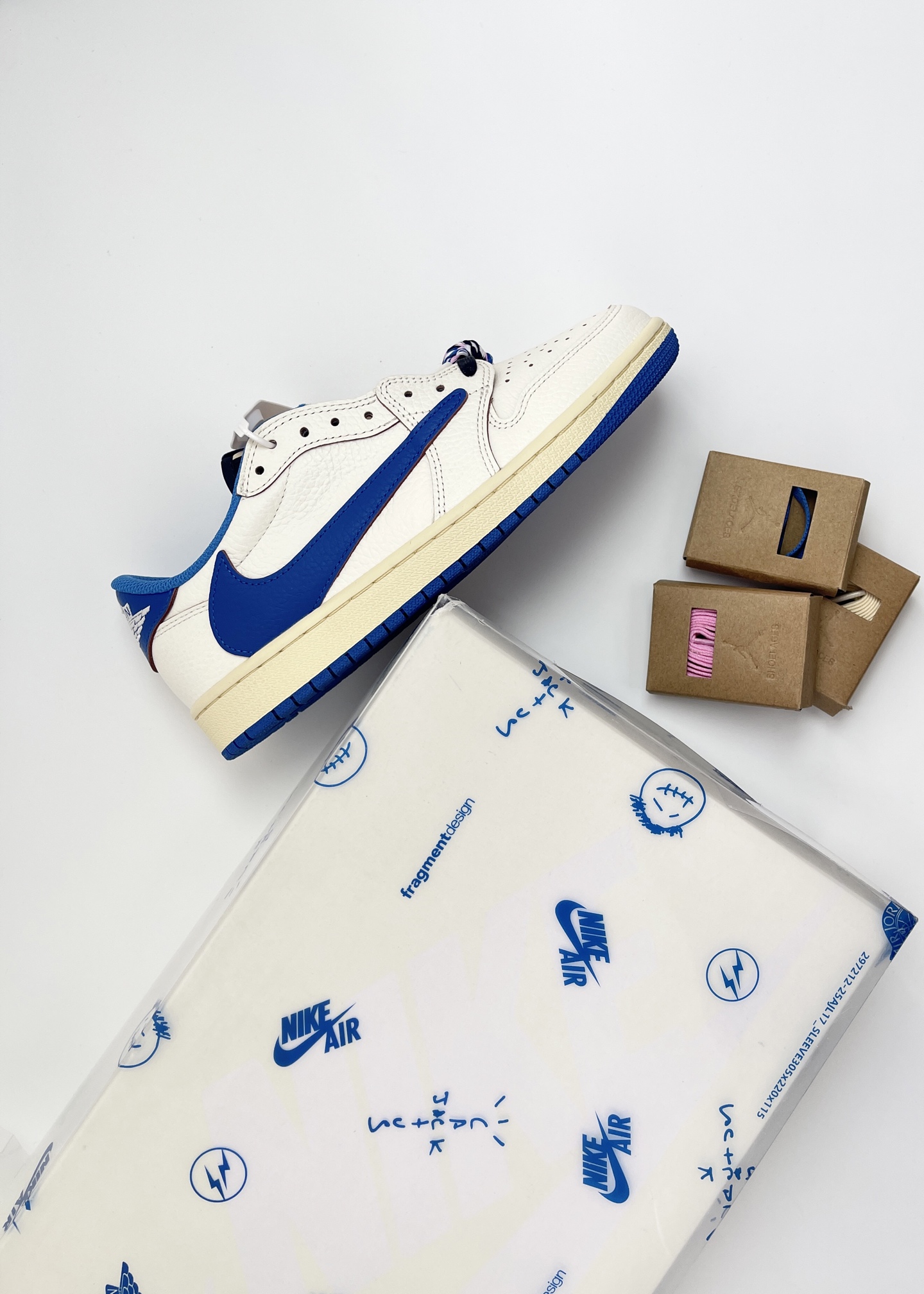 NO:664707,High version, top pure original, first-class quality control, inspection-free product, original shoe development, restore company-level Travis Scott x Jordan Air Jordan 1 Low OG blue, item number DM7866-104, size 36 36.5 37 38.5 39 40 40.5 41 42 42.5 43 44 44.5 45 46 46.5 47.5,19860909高版本 顶级纯原 一流品控 免检产品 原鞋开发 还原公司级Travis Scott x Jordan Air Jordan 1 Low OG 蓝色 货号DM7866-104 尺码36 36.5 37 38.5 39 40 40.5 41 42 42.5 43 44 44.5 45 46 46.5 47.5,,Men's shoes