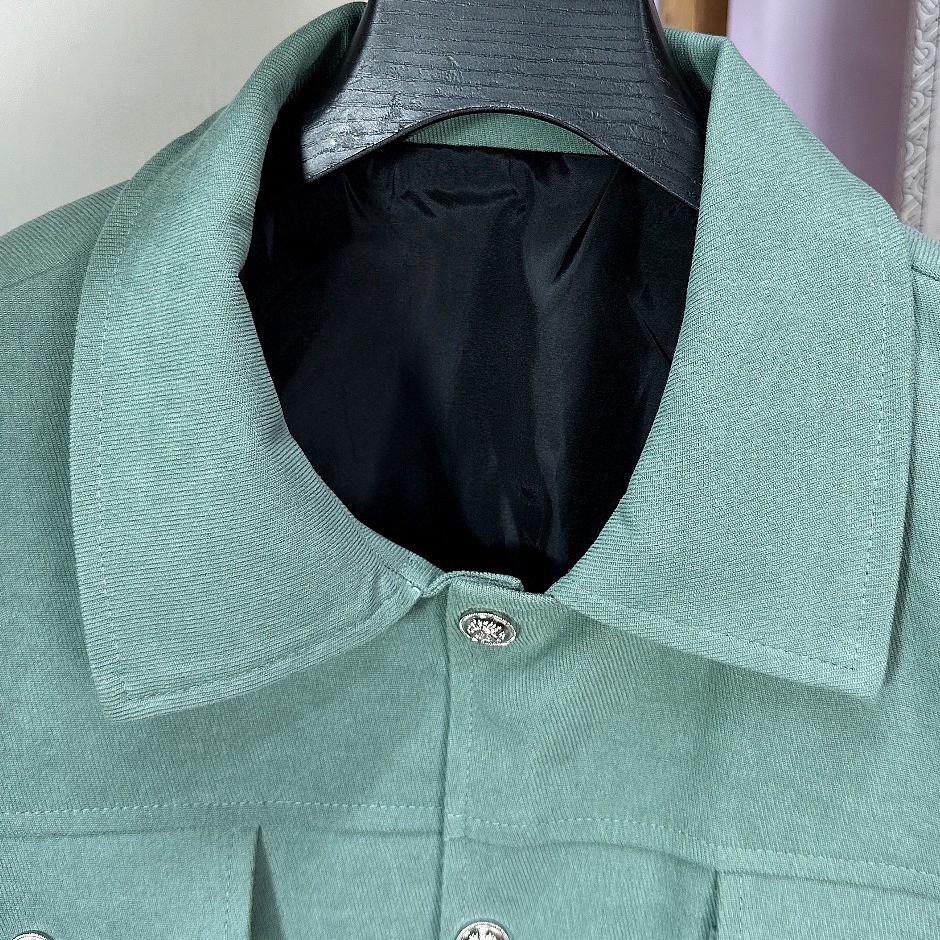 Dior迪奥开春新款经典爆款夹克推荐！男士外套时尚休闲外套夹克高织超细腻的高科技爽滑复合布材质面料的质感