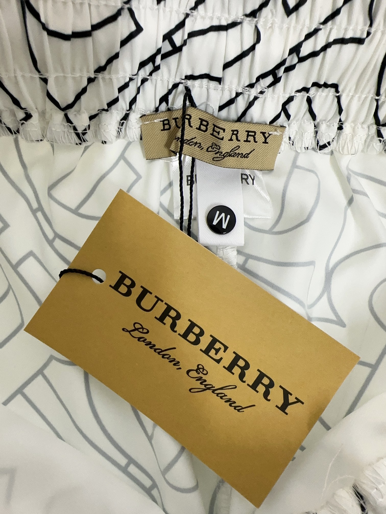 Burberry巴宝莉胖哥福音4XL可穿200斤爆款来袭新款新品专柜有售实体店已极品松紧带休闲短裤专柜原