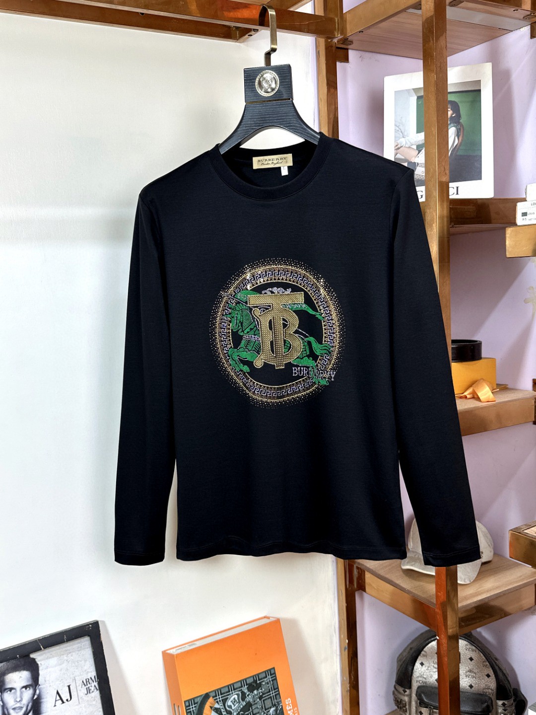  🐮 Burberry 巴宝莉 🔥🆕顶级圆领长袖卫衣👍高级定制百搭款式 任何人都可以轻松驾驭 面料全订制