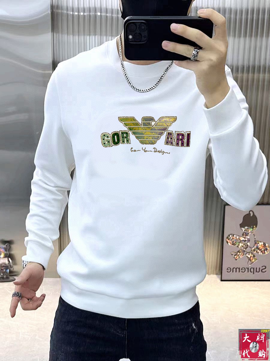  🐮Armani 阿玛尼 休闲圆领款时尚百搭卫衣，独家定制纯棉380克、科技面料，定制原版螺纹，档次极高