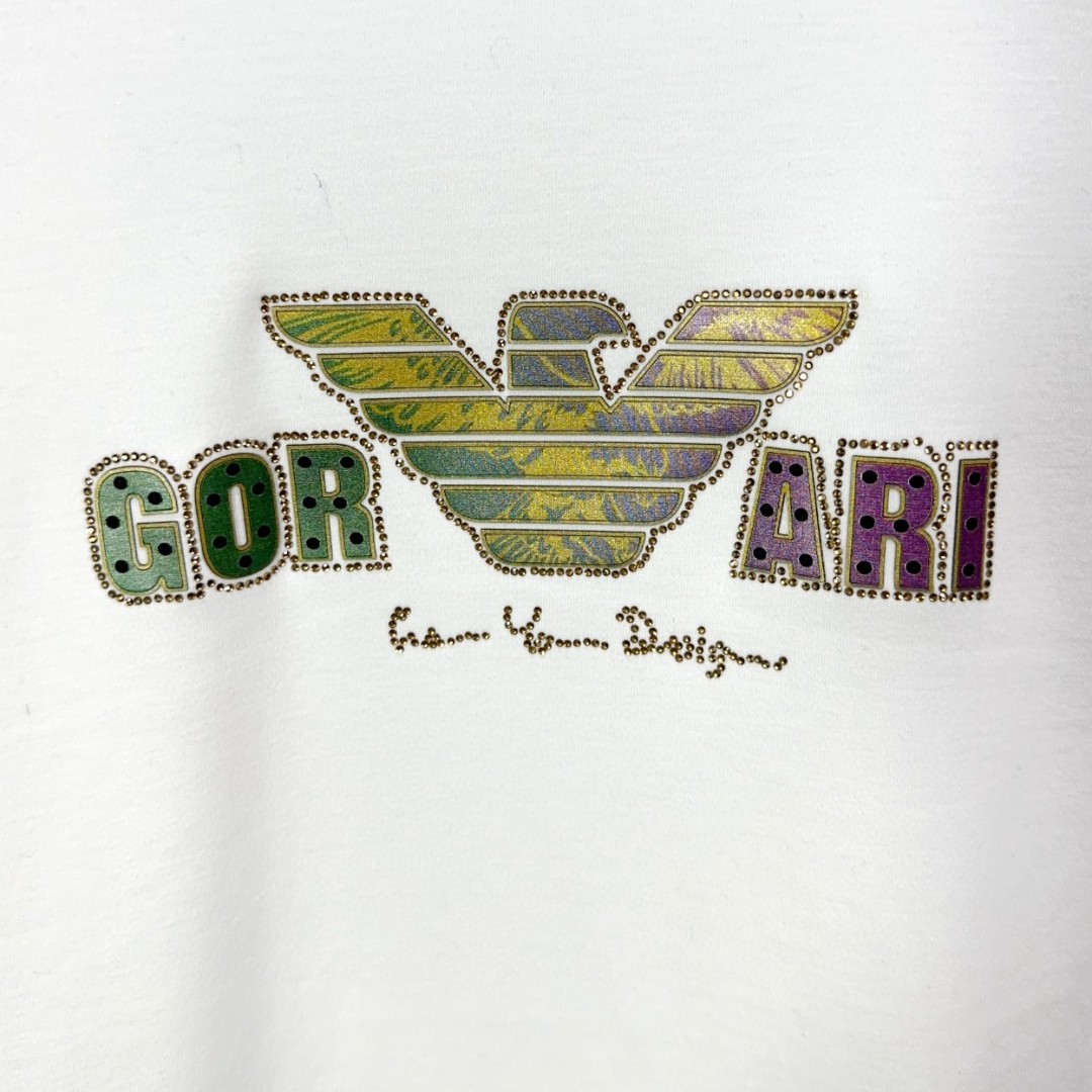  🐮Armani 阿玛尼 休闲圆领款时尚百搭卫衣，独家定制纯棉380克、科技面料，定制原版螺纹，档次极高