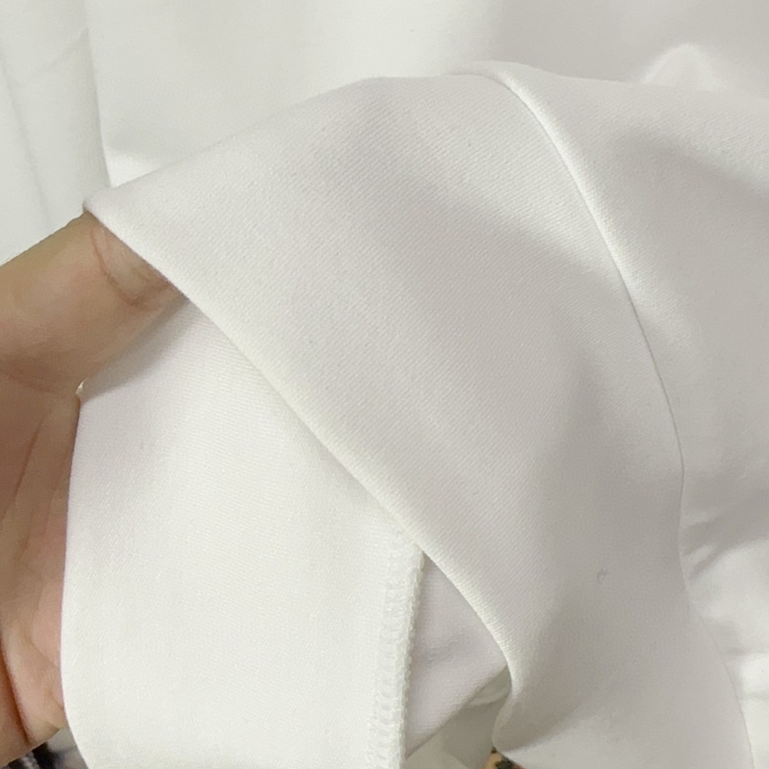  🐮Armani 阿玛尼 休闲圆领款时尚百搭卫衣，独家定制纯棉380克、科技面料，定制原版螺纹，档次极高