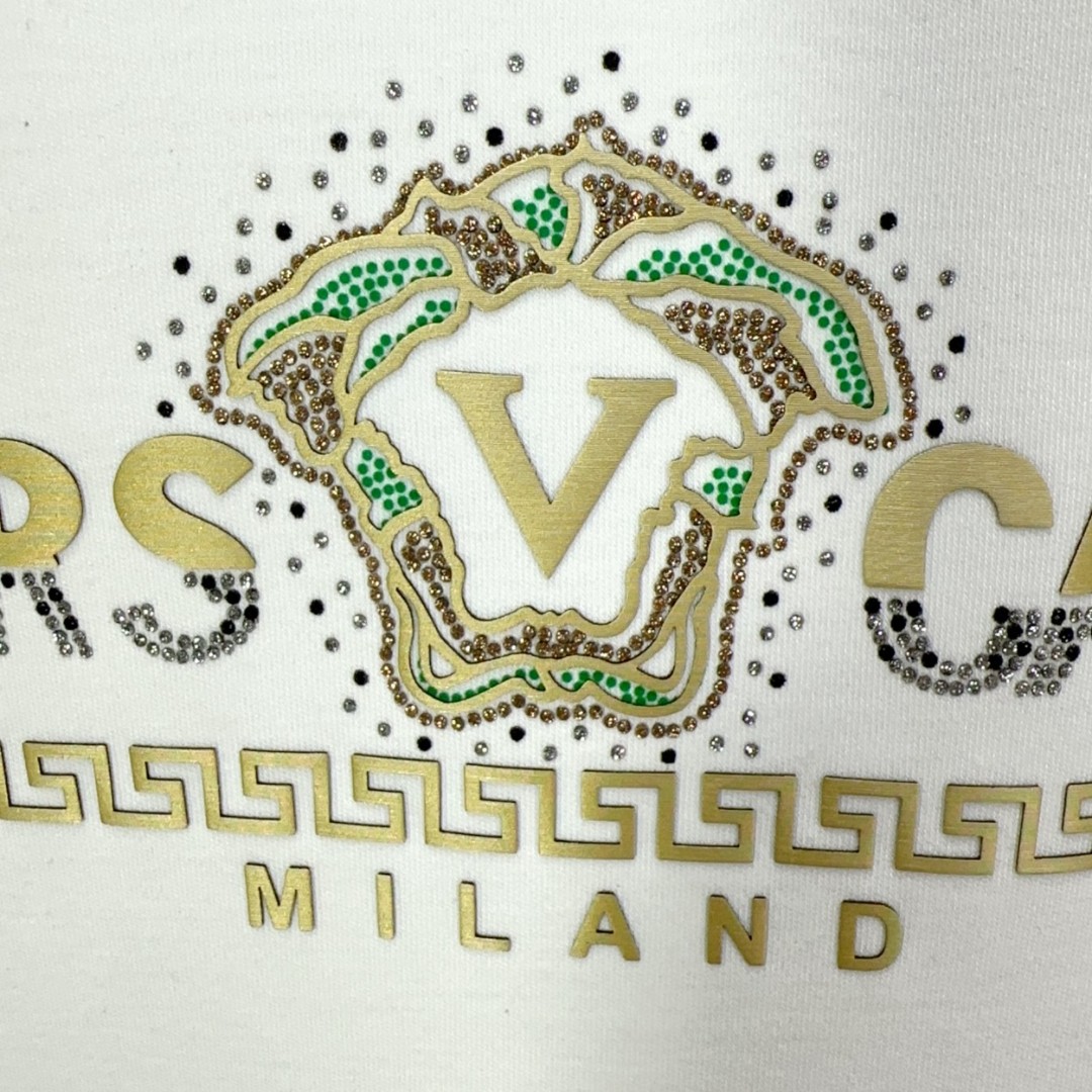  🐮Versace 范思哲 休闲圆领款时尚百搭卫衣，独家定制纯棉380克、科技面料，定制原版螺纹，档次极