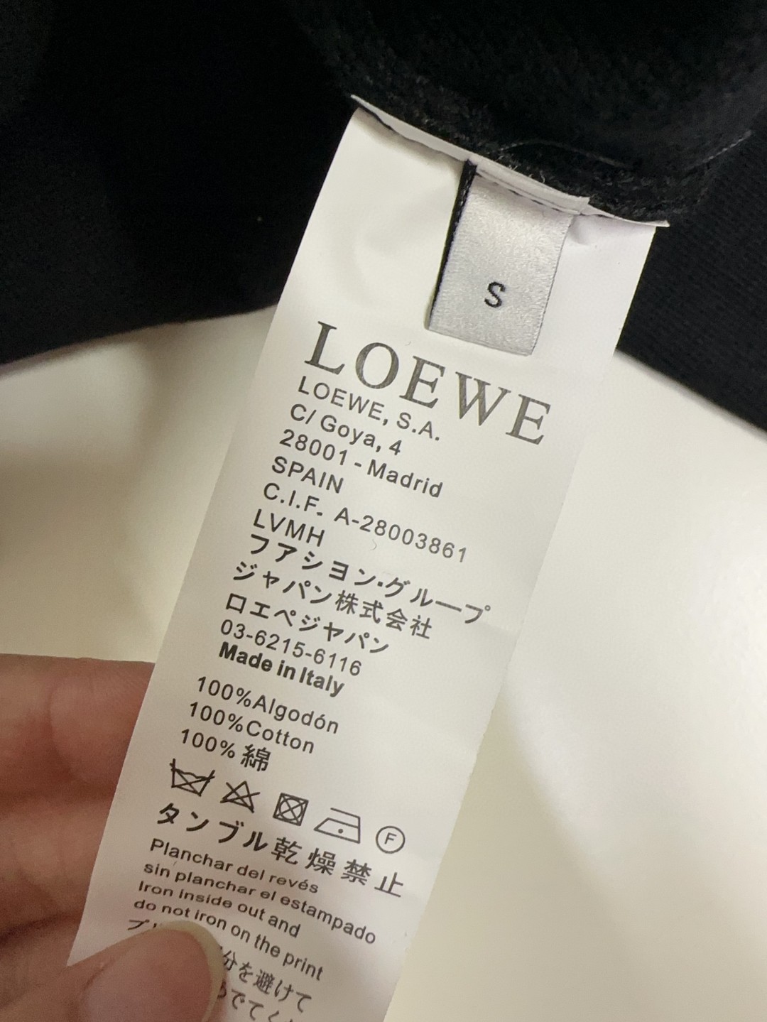 🔥🔥  🐮 Loewe 罗意威 🔥🆕 顶级时尚高端毛衣 👍高级定制百搭款，意大利进口面料🐮任何人都可以轻