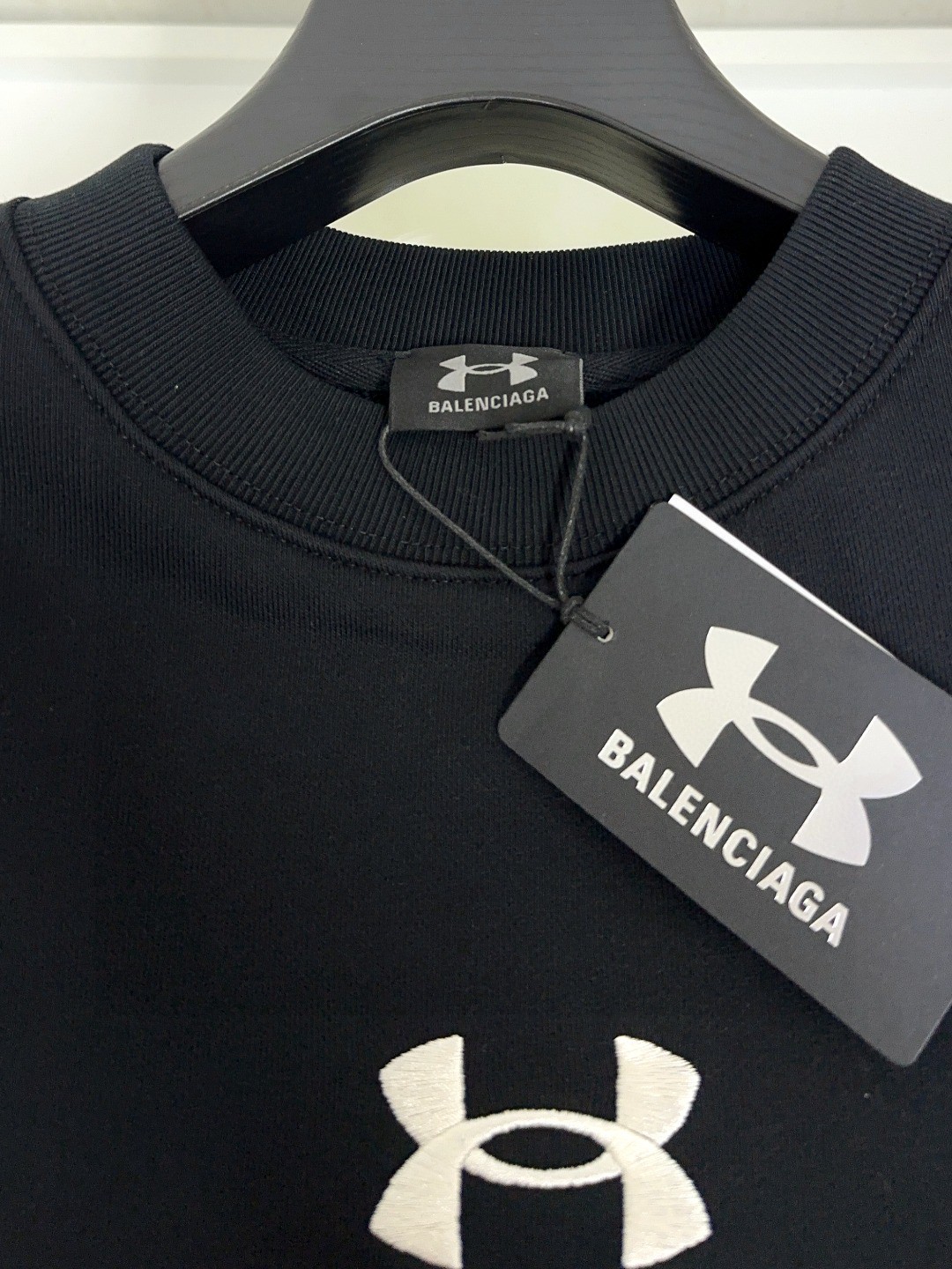 🔥🔥  🐮 Balenciaga 巴黎世家 🔥 高版本 码数：S-XL 🆕 顶级长袖圆领卫衣 👍高级定制