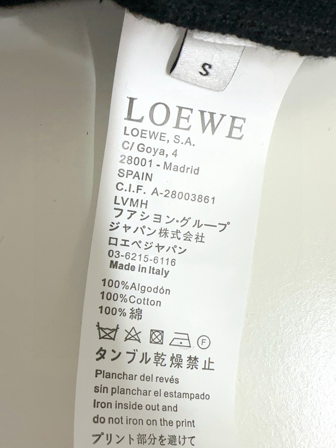 🔥🔥 🐮 Loewe 罗意威 🔥🆕顶级长袖圆领百搭毛衣 👍采用100%真羊毛混纺材质，柔顺保暖，顶尖抗起