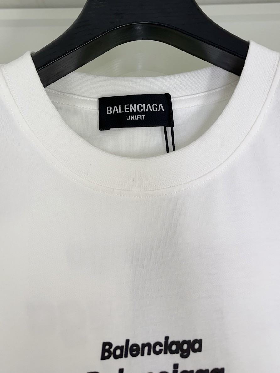 🔥🔥🔥 🐮 Balenciaga 巴黎世家 🔥胖哥福音最大XL可穿200斤🐮高版本 🆕 顶级圆领休闲短袖