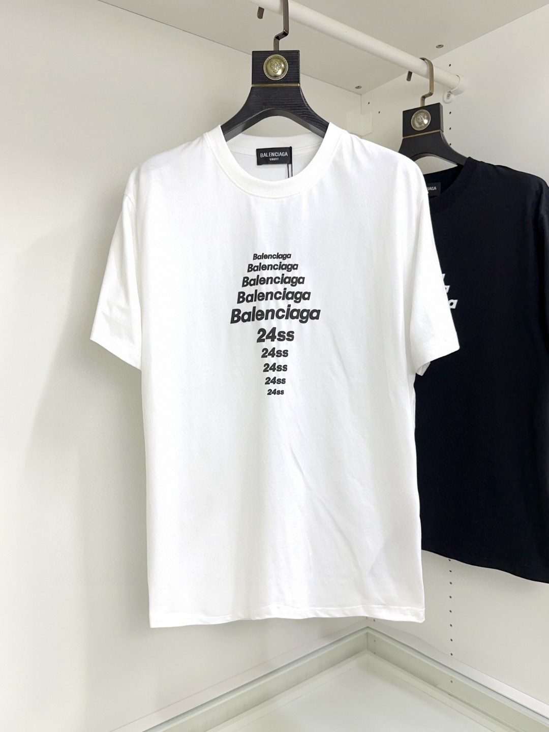 🔥🔥🔥 🐮 Balenciaga 巴黎世家 🔥胖哥福音最大XL可穿200斤🐮高版本 🆕 顶级圆领休闲短袖