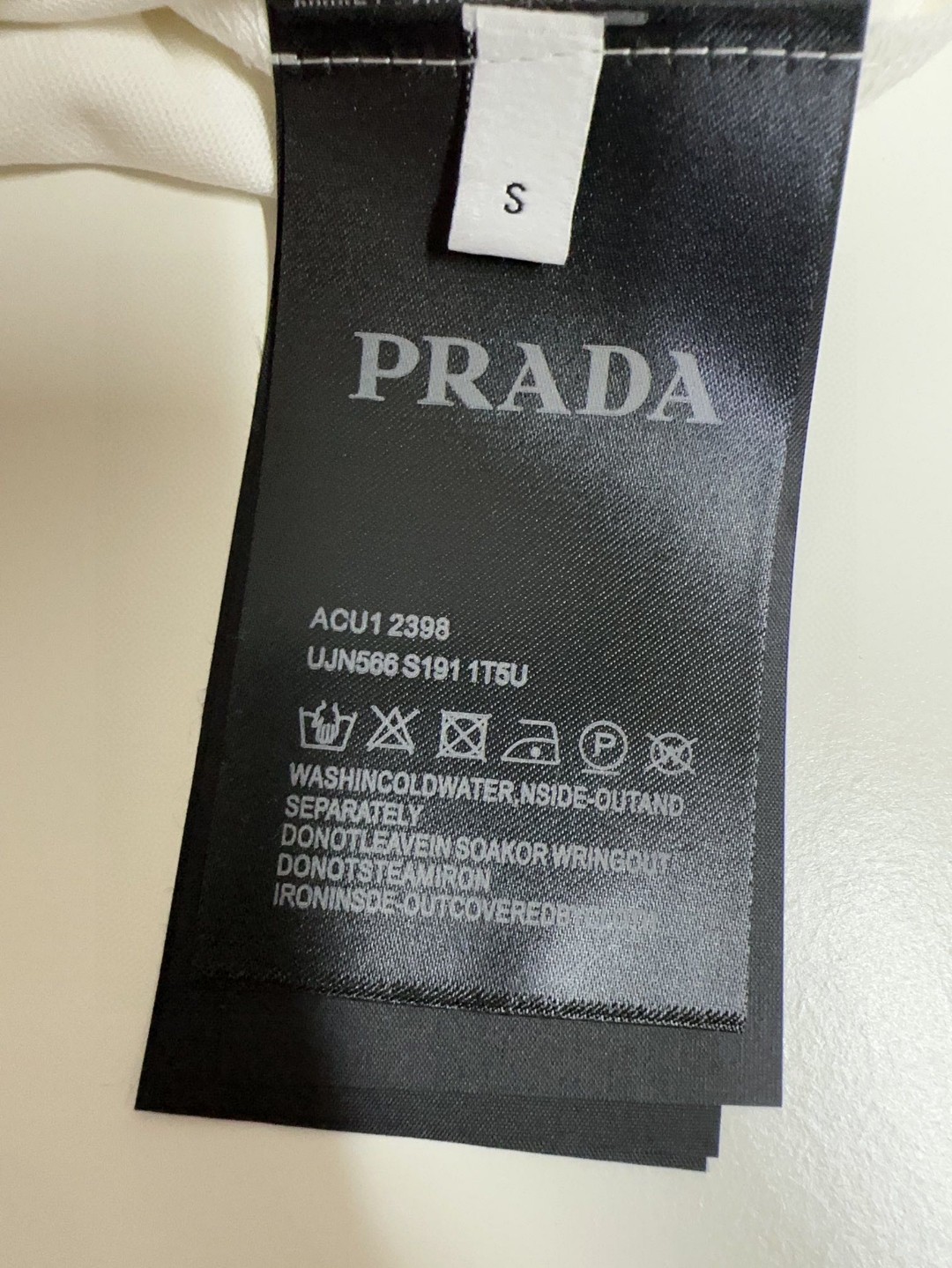 🔥🔥🔥 🐮 Prada 普拉达 🔥 胖哥福音穿200斤 🆕 顶级圆领休闲短袖👍高级定制百搭款式 任何人都