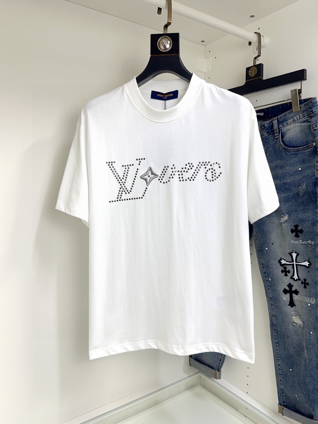 🔥🔥🔥 🐮 LV 路易威登 🔥 胖哥福音穿200斤 🆕 顶级圆领休闲短袖👍高级定制百搭款式 任何人都可以