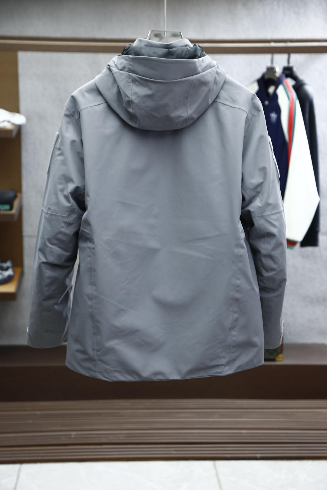 🔥🔥  高品质 始祖鸟 秋冬新款羽绒服-外贸公司订单 简约休闲时尚，舒适柔软，内里填充90白鸭绒保暖舒适