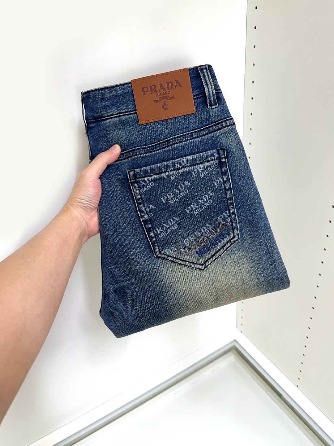 🔥🔥🐂 🌟 Prada 普拉达 🌟🔥爆款来袭 🔥新款新品 专柜有售 实体店已极品牛仔裤🐂专柜原版11好货