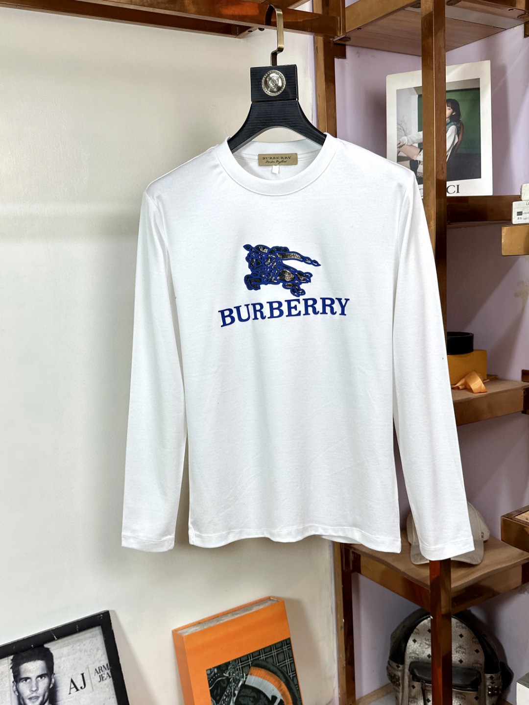  🐮 Burberry 巴宝莉 🔥🆕顶级圆领长袖卫衣👍高级定制百搭款式 任何人都可以轻松驾驭 面料全订制