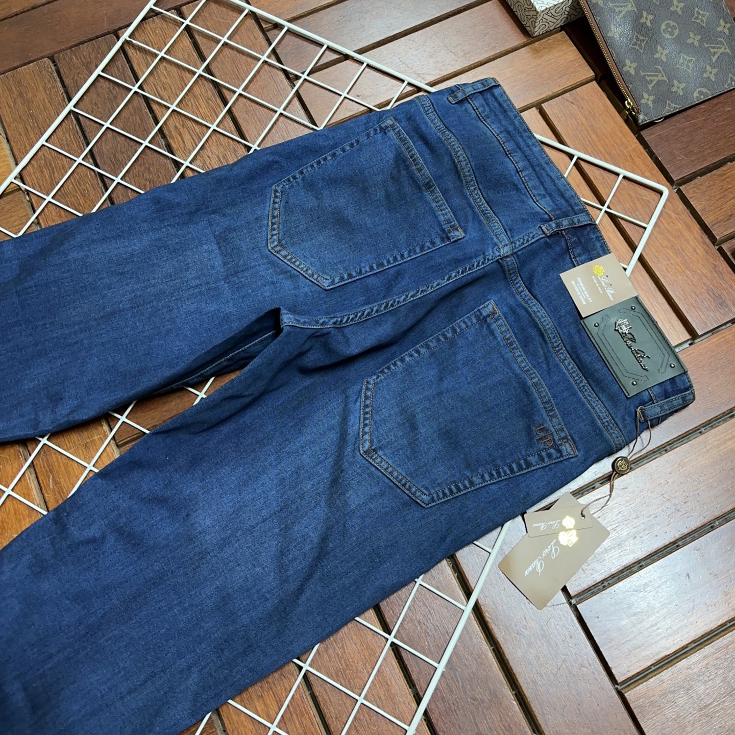 🐂 🌟 LP 🔥 新款新品 专柜有售 实体店极品牛仔裤🐂专柜原版11好货，适合各个年龄段。市场最高版本的