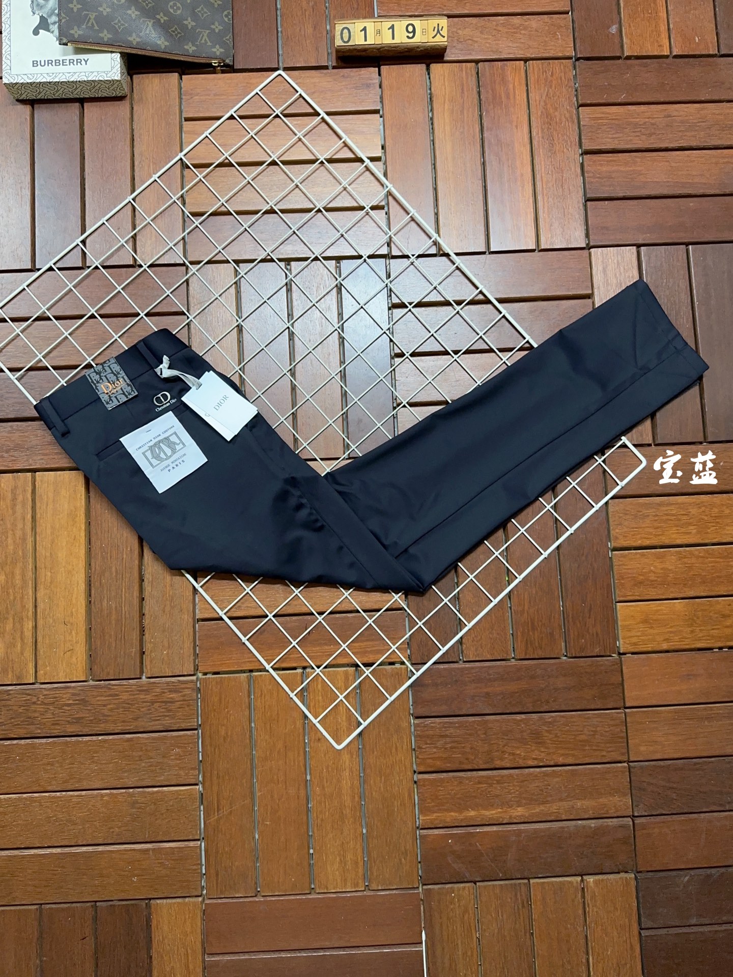 ￼ 🐂 🌟 Dior 迪奥 🌟🇮🇹🌟 🔥新款新品 专柜有售 实体店极品休闲裤🐂专柜原版11好货，适合各个