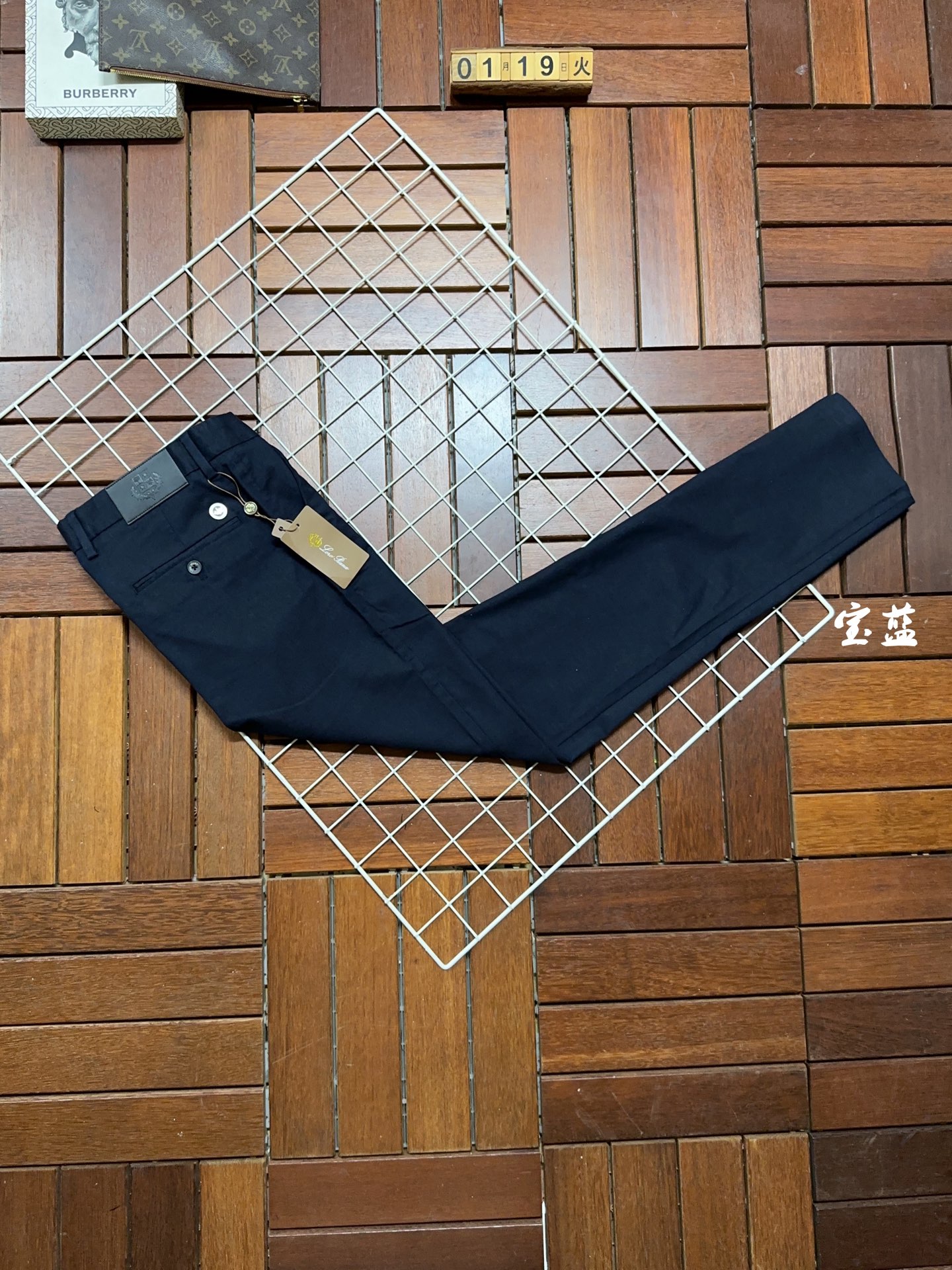 ￼ 🐂 🌟 LP 🌟🇮🇹🌟 🔥新款新品 专柜有售 实体店极品休闲裤🐂专柜原版11好货，适合各个年龄段。市