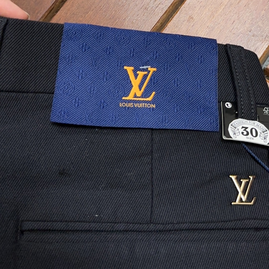 🐂 🌟 LV 路易威登 🌟 爆款来袭 🔥 春夏新款新品 专柜有售 实体店极品休闲裤西裤🐂专柜原版11好货
