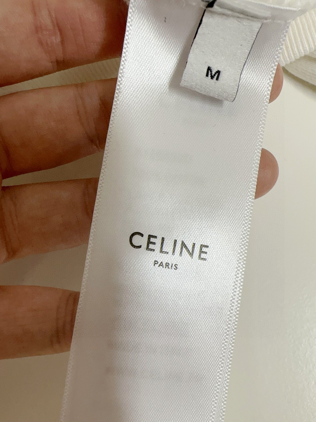  Celine 赛琳 🔥 高版本 码数：S-XL 🆕顶级长袖套头卫衣 👍高级定制百搭款，意大利进口面料🐮