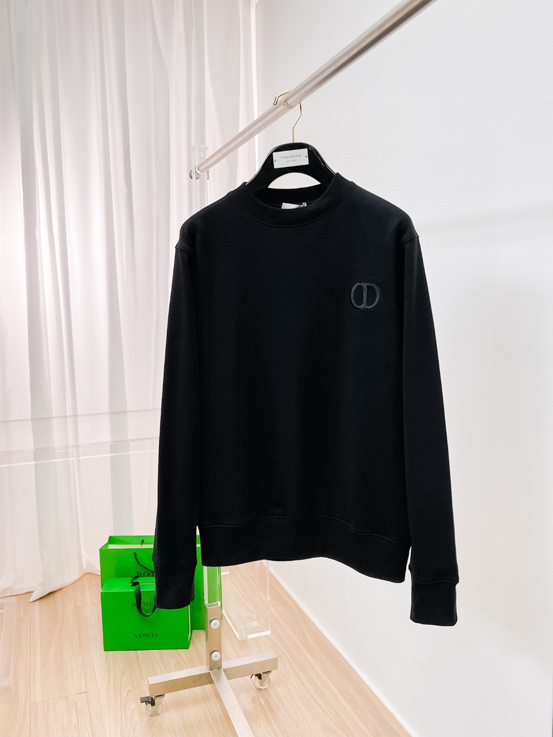 NO:116569,Dior's latest sweatshirt, exclusively available!  Original reproduction, exclusive design, super craftsmanship!  Extremely luxurious!  Excellent style!  Size S-XL, Dior, hoodie, sweatshirts, alexander wang19860909迪奥 最新款卫衣,独家发售！原版复刻,独家设计,超强工艺！极其奢华！版型超赞！ 尺码 S-XL,,dior,hoodie,sweatshirts,alexander wang,Men's clothing