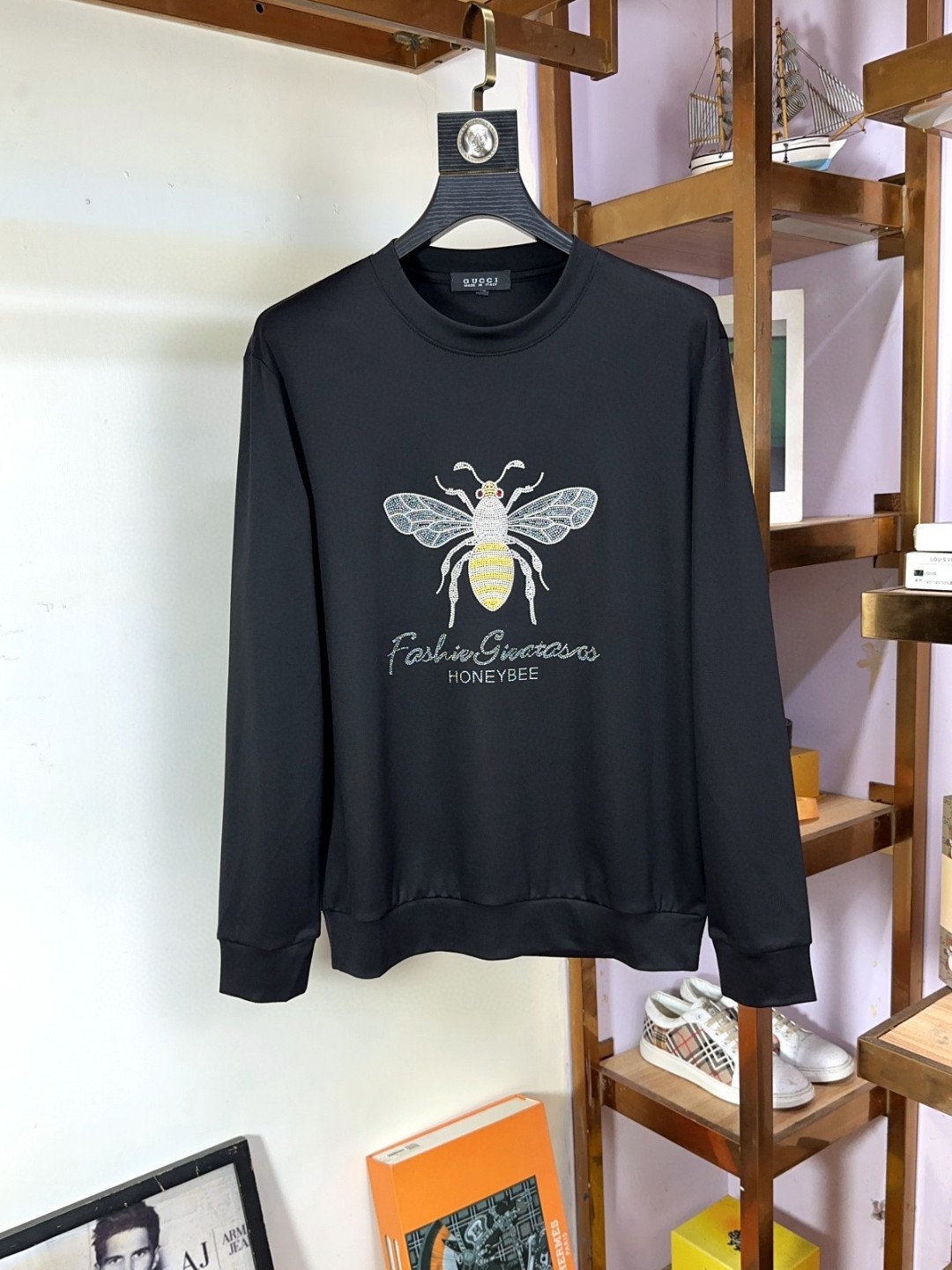  🐮Gucci 古奇 休闲圆领款时尚百搭卫衣，独家定制纯棉380克、科技面料，定制原版螺纹，档次极高，工