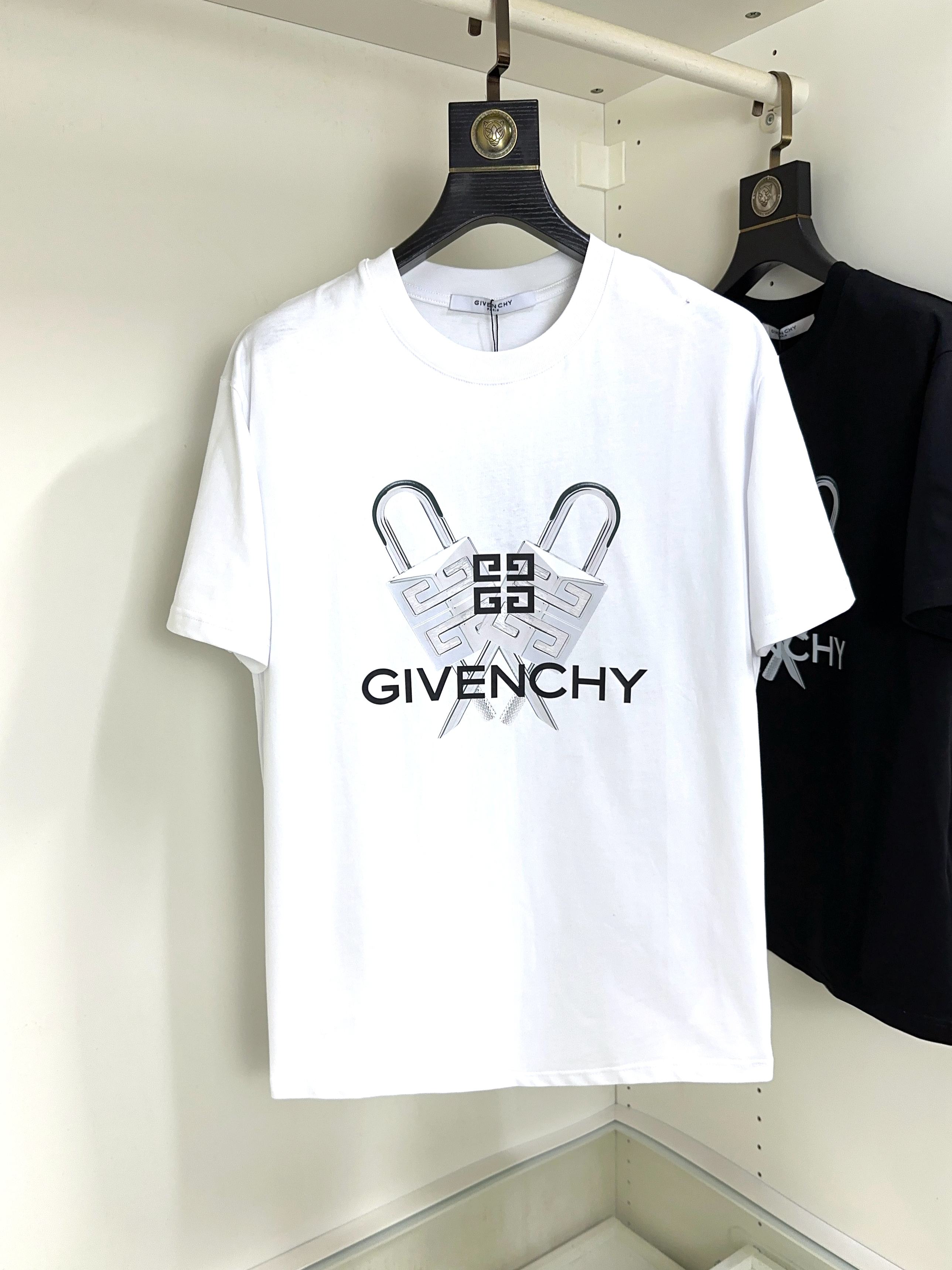  Givenchy纪梵希🔥🆕 顶级圆领休闲短袖 顶级版本 👍高级定制百搭款式 任何人都可以轻松驾驭 面料