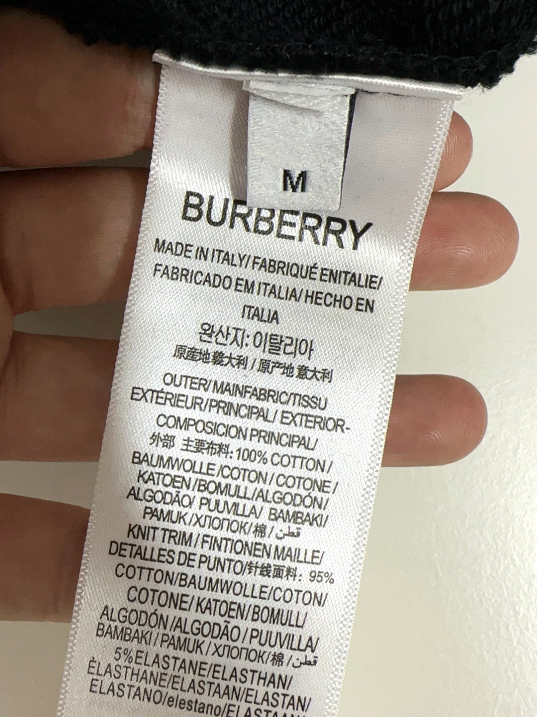  🐮 Burberry 巴宝莉 🔥 高版本 码数：S-XL 🆕 顶级长袖带帽卫衣 👍高级定制百搭款，意大