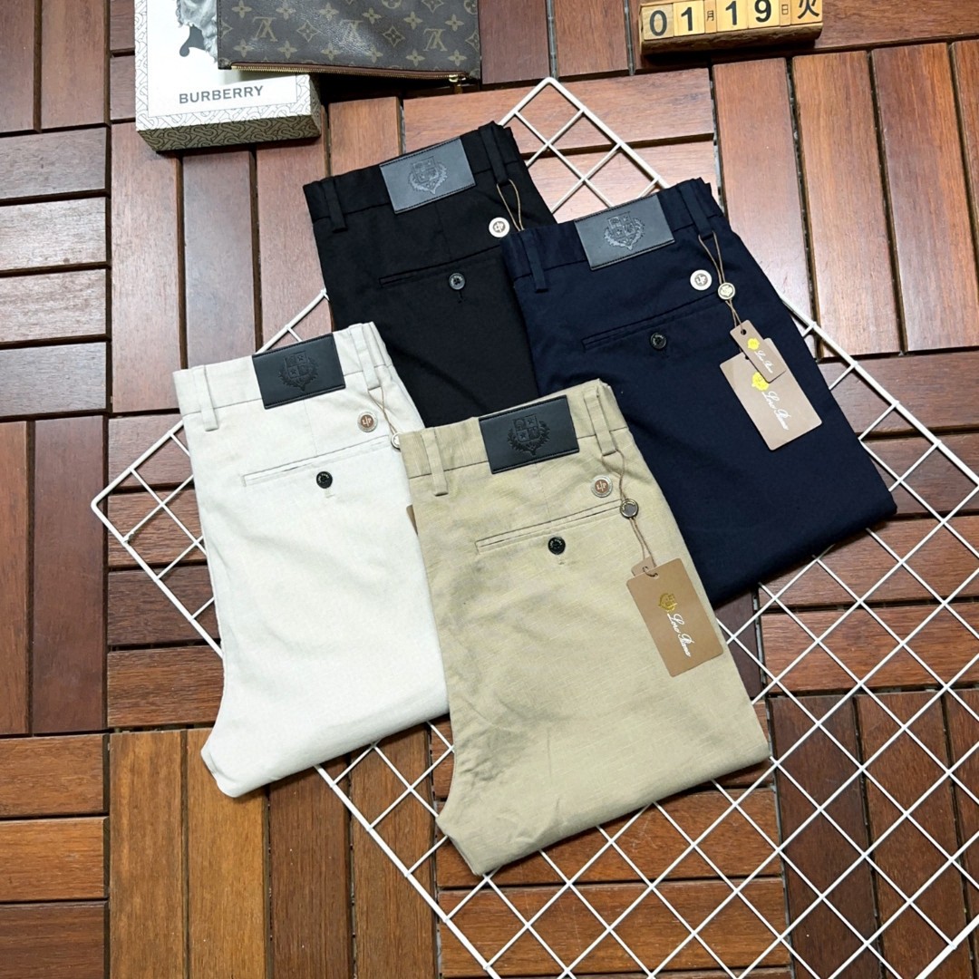 NO:147834,LP new style and new products available for sale in counters. The original 1:1 product for physical store top casual pants, suitable for all ages. The highest version of European imported fabrics is comfortable, soft and skin-friendly, with super cool and fashionable and versatile, straight and stylish, a must-have for the wardrobe!  Suitable for any occasion Size 29-40, loro piana, alexander wang19860909LP 新款新品 专柜有售 实体店极品休闲裤专柜原版1:1好货,适合各个年龄段.市场最高版本的欧洲进口面料.舒适柔软亲肤,上身效果超级棒时尚百搭,笔挺有型,衣橱必备！适合任何场合穿着 尺码29-40,,loro piana,alexander wang,Men's clothing