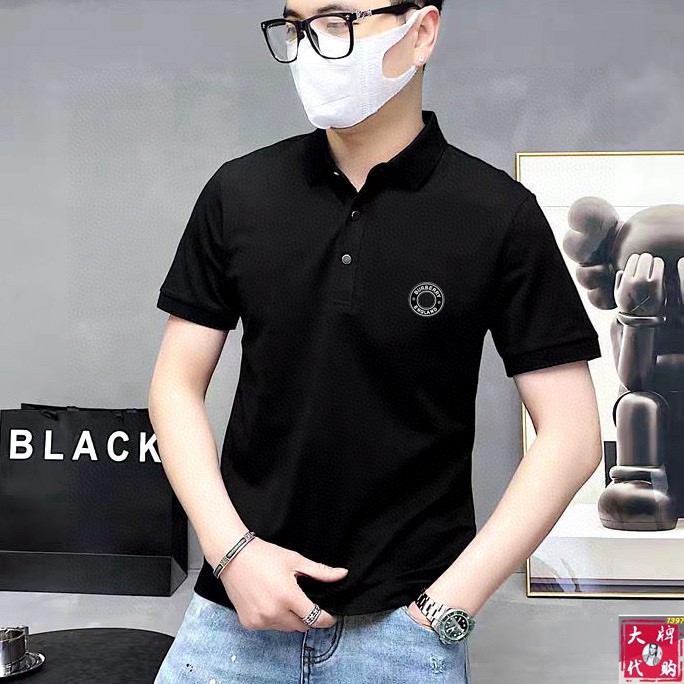 NO:515004,Burberry Top lapel fashion business lapel short sleeve high-quality custom high-quality custom versatile styles that anyone can easily control. Fully customized fabric craftsmanship, the latest logo design of luxury classic brand on the chest, very high-quality, those who understand goods must enter!  The style and tailoring are slim styles, which are very exquisite, showing aura and highlighting the exquisiteness of business men. This is the unique feature, the right slim fit, and the upper body effect is very good!  Size M-3XL, burberry, burberry, T-shirt, alexander wang19860909Burberry 巴宝莉  顶级翻领时尚商务翻领短袖高级无痕定制高级定制百搭款式 任何人都可以轻松驾驭 面料全订制工艺 胸前奢华经典品牌最新logo设计,非常显档次懂货的必须入！版型剪裁属于修身款 非常精致,显气场,又会凸显商务男士的精致,这就是独到之处,恰到好处的修身,上身效果非常赞！尺码M-3XL,,burberry,burberry,T-shirt,alexander wang,Men's clothing