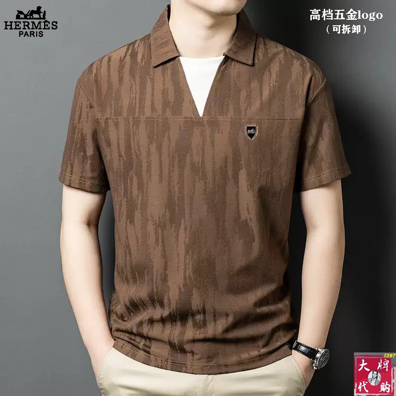 NO:129913,【Hermes】New summer fashion short-sleeved short-sleeved, world-class men's clothing, simple and fashionable, calm and versatile, atmospheric and elegant, extremely comfortable and comfortable experience High-end fabrics, bright colors, ultimate smooth touch, delicate and not easy to wrinkle, luxurious and noble, crisp and stylish, locking needles, high-density sewing, all details are meticulous!  Worth owning.  Code number M-4XL, hermes, hermes, T-shirt, alexander wang19860909【Hermes 爱马仕】夏季新款时尚短袖, 全球顶级男装,简约时尚,从容百搭,大气优雅 极度舒适体验 高端面料 色泽鲜艳 极致顺滑触感 细腻不易起皱 奢华高贵 挺括有型 锁针、高密度缝制,一切的细节处理一丝不苟！值得拥有．码数M-4XL,,hermes,hermes,T-shirt,alexander wang,Men's clothing