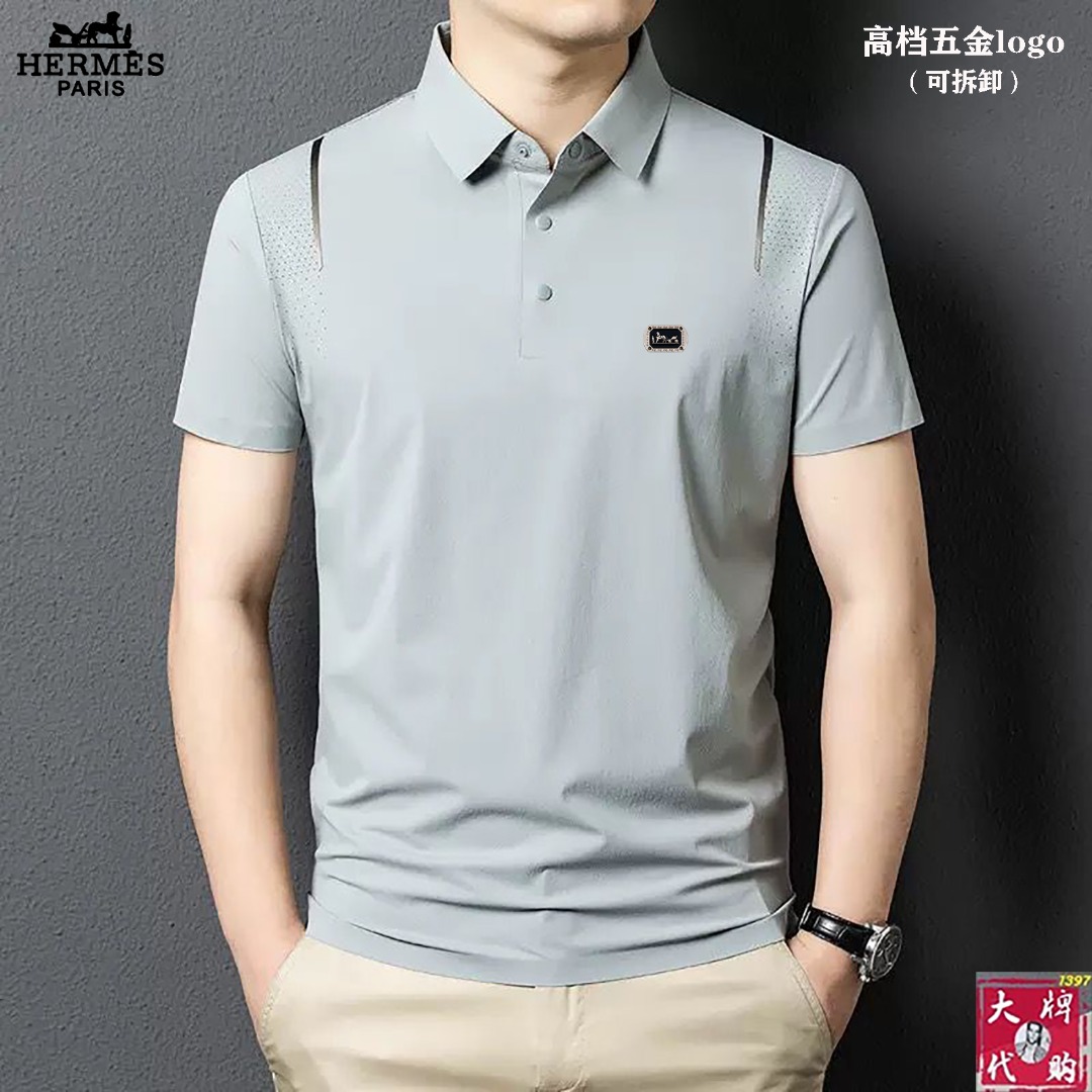 NO:133872,Hermes latest counter with the same model first release!  High-end fashionable casual T-shirt, super genuine upper body instantly turns into Oppa!  , Simple and fashionable three-dimensional cutting, unique craftsmanship, produced by the original single OEM factory; the upper body effect is excellent, showing confidence temperament; all the details show perfect quality, the classic logo symbolizes the highest quality of the brand, possession is the beginning of another fashion, code number M - 4XL, hermes, hermes, tees, t-shirt, alexander wang19860909Hermes 爱马仕 最新款专柜同款首发！高端时尚休闲T恤,超正版型上身瞬间变欧巴！,简约时尚的三维裁剪,工艺独特,原单代工厂出品；上身效果极佳,彰显自信气质；所有细微处尽情展现完美品质胸口的经典Logo象征了品牌至高的品质,拥有,便是另一种时尚的开始,码数M - 4XL,,hermes,hermes,tees，t-shirt,alexander wang,Men's clothing