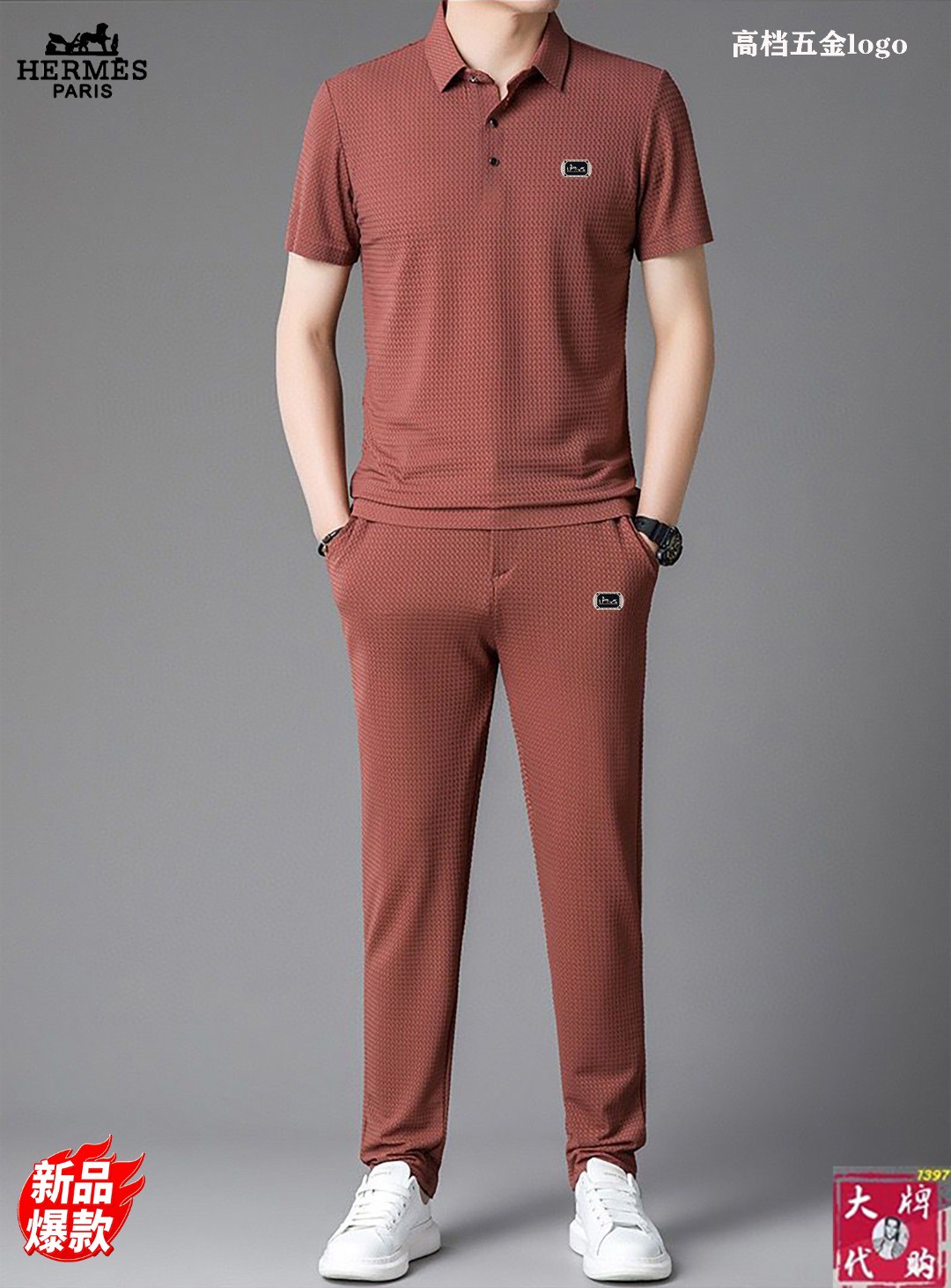 NO:136966,Hermes - New casual short-sleeved suit!  Celebrities’ favorite fashion casual suits, simple and generous, craft design on the official website!  Clean and neat tailored, full of urban style. It is available for exclusive top custom fabrics, soft and dry, and the upper body has a crisp and stylish effect. The three-dimensional cutting process and the style are all high-standard and appropriate silhouette versions!  It’s not tight, just feel good when you wear it. With so many top-quality raw materials, you can create high-end products with unparalleled value. The first choice for high-end fashion fashion people with a complete range of three standards, and the upper body effect is super good!  Code number M-3XL, hermes, hermes, T-shirt, alexander wang19860909Hermes 爱马仕 - 新品休闲短袖套装！明星最爱时装味休闲套装 简单大方,官网11工艺设计！干净利落剪裁 都市风十足 可供独家顶级定制面料,手感软糯干爽,上身效果挺括有型.立体裁剪工艺,版型上都是高标准,恰当好处的廓型版！又恰恰不紧绷,穿上心情就好,如此众多的顶级原料,打造出价值感无与伦比的高端产品,三标齐全高端潮流时尚人士首选,上身效果超级好看！码数M-3XL,,hermes,hermes,T-shirt,alexander wang,Men's clothing