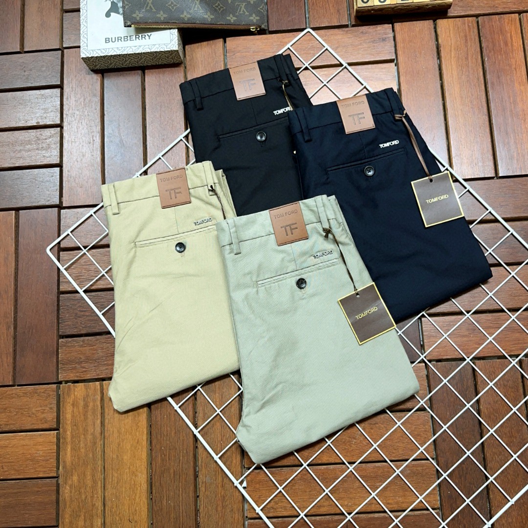 NO:143424,TF hits are coming, new models and new products are available for sale in the counter. The physical store has the best casual pants and trousers. The original 1:1 product is suitable for all ages. The highest version of the imported European fabric in the market is comfortable, soft and skin-friendly, with super cool and fashionable and versatile effect, straight and stylish, a must-have for the wardrobe!  Suitable for any occasion Size: 29-40,,tom ford,alexander wang19860909TF爆款来袭 新款新品 专柜有售 实体店已极品休闲裤西裤专柜原版1:1好货,适合各个年龄段.市场最高版本的欧洲进口面料.舒适柔软亲肤,上身效果超级棒时尚百搭,笔挺有型,衣橱必备！适合任何场合穿着 尺码:29-40,,tom ford,alexander wang,Men's clothing