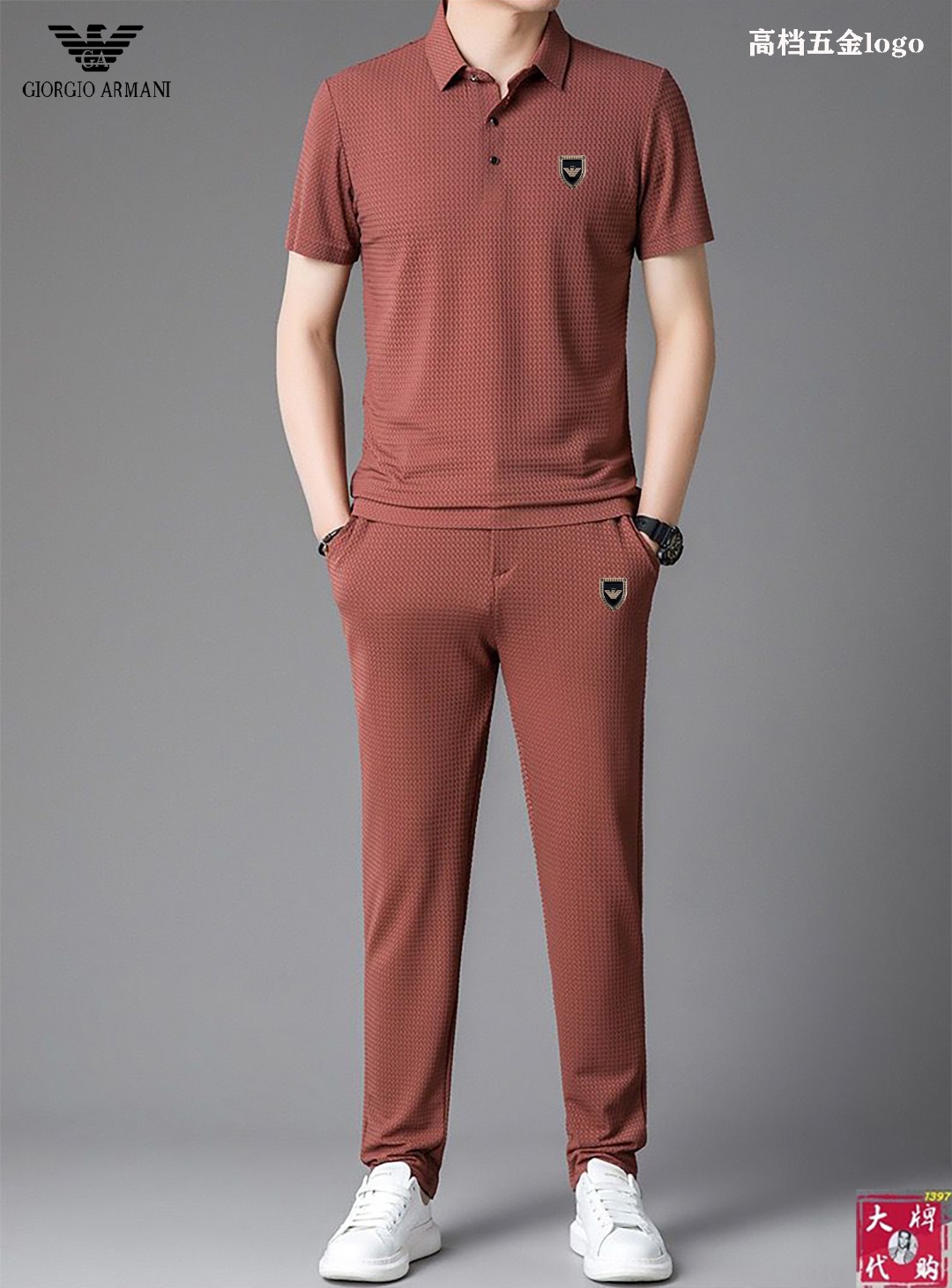 NO:141078,Armani - New casual short-sleeved suit!  Celebrities’ favorite fashion casual suits, simple and generous, craft design on the official website!  Clean and neat tailored, full of urban style. It is available for exclusive top custom fabrics, soft and dry, and the upper body has a crisp and stylish effect. The three-dimensional cutting process and the style are all high-standard and appropriate silhouette versions!  It’s not tight, just feel good when you wear it. With so many top-quality raw materials, you can create high-end products with unparalleled value. The first choice for high-end fashion fashion people with a complete range of three standards, and the upper body effect is super good!  Code number M-3XL, armani, armani, T-shirt, alexander wang19860909Armani 阿玛尼 - 新品休闲短袖套装！明星最爱时装味休闲套装 简单大方,官网11工艺设计！干净利落剪裁 都市风十足 可供独家顶级定制面料,手感软糯干爽,上身效果挺括有型.立体裁剪工艺,版型上都是高标准,恰当好处的廓型版！又恰恰不紧绷,穿上心情就好,如此众多的顶级原料,打造出价值感无与伦比的高端产品,三标齐全高端潮流时尚人士首选,上身效果超级好看！码数M-3XL,,armani,armani,T-shirt,alexander wang,Men's clothing