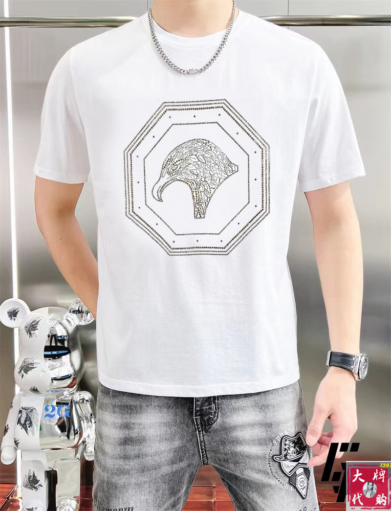 NO:143504,Stephen Fat Brother Gospel Maximum 4XL Top Round Neck Casual Short Sleeve High-end Customized and Versatile Styles, Anyone can easily control the fabric, the full customization of craftsmanship, the latest logo design of the luxurious classic brand on the chest, which is very high-end and those who understand goods must enter!  The style and tailoring are slim styles, which are very exquisite, showing aura and highlighting the exquisiteness of business men. This is the unique feature, the right slim fit, and the upper body effect is very good!  Size M-4XL, T-shirt,alexander wang19860909史蒂芬 胖哥福音最大4XL 顶级圆领休闲短袖高级定制百搭款式 任何人都可以轻松驾驭 面料全订制工艺 胸前奢华经典品牌最新logo设计,非常显档次懂货的必须入！版型剪裁属于修身款 非常精致,显气场,又会凸显商务男士的精致,这就是独到之处,恰到好处的修身,上身效果非常赞！尺码M-4XL,,T-shirt,alexander wang,Men's clothing