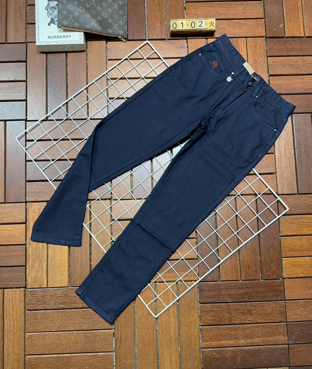 European Imported Fabric: High-End, Comfortable, Fashionable, Versatile, Premium Quality, Stylish Pen - 图片 4