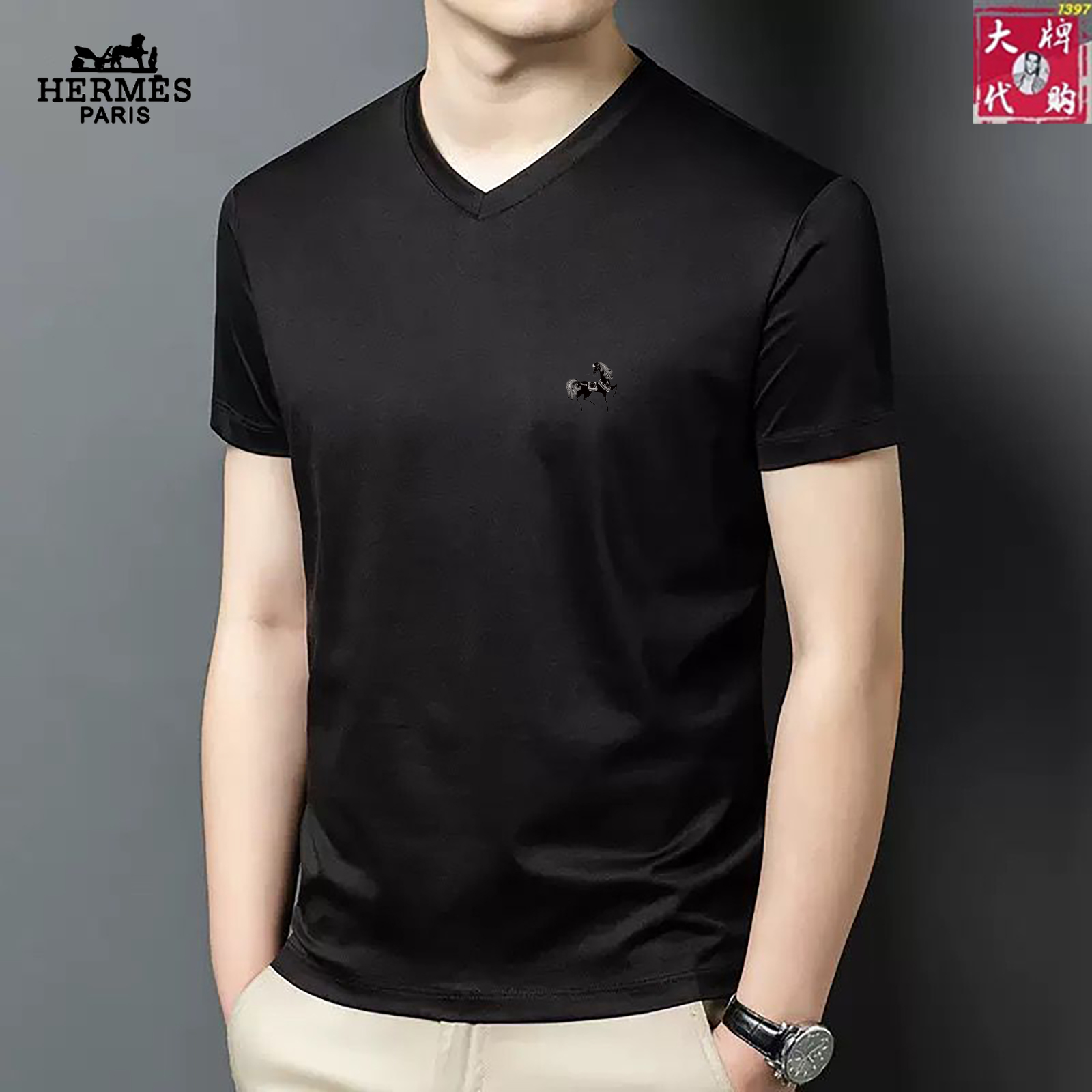 NO:154523,Hermes latest counter with the same model first release!  High-end, fashionable and casual short-sleeved sleeves, super genuine upper body instantly turns into Oppa!  , Simple and fashionable three-dimensional cutting, unique craftsmanship, produced by the original single OEM factory; the upper body effect is excellent, showing confidence temperament; all the details show perfect quality, the classic logo symbolizes the highest quality of the brand, possession is the beginning of another fashion, code number M --3XL, hermes, hermes, T-shirt, alexander wang19860909Hermes 爱马仕 最新款专柜同款首发！高端时尚休闲短袖,超正版型上身瞬间变欧巴！,简约时尚的三维裁剪,工艺独特,原单代工厂出品；上身效果极佳,彰显自信气质；所有细微处尽情展现完美品质胸口的经典Logo象征了品牌至高的品质,拥有,便是另一种时尚的开始,码数M --3XL,,hermes,hermes,T-shirt,alexander wang,Men's clothing