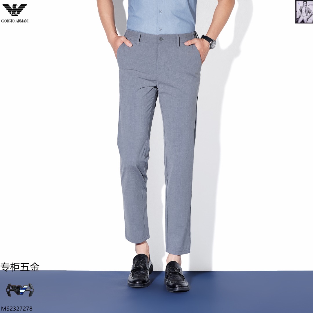 NO:161823,Armani Armani New fashion style casual pants, no pressure when entering and leaving the store, hot-selling styles for the counter, sharing taste and value, very comfortable to wear, low-key and luxurious, very high-end when worn, there is no need to say much about the style and cutting of the pants, exquisite and vivid upper body. Really first-class quality, truly palace-level casual pants, choose Turkish cotton, produce the most famous tannin cloth, excellent quality, heavy washing makes the pants very soft, straight-footed style is not picky for people, absolutely stylish, extremely luxurious!  Size 29-40, Armani, Armani, Alexander wang19860909Armani 阿玛尼 新款时尚大爆款休闲裤西裤,出入专卖店无压力 专柜热销款 品味与价值共享身穿着非常舒适 低调不失奢华 穿出去非常有档次,裤型款式和裁剪亦无需多言 上身精致跃然.真正一等一顶级质料 真正殿堂级的休闲裤 选用土耳其的棉花 生产出最有名的单宁布 品质卓然 经过重水洗使得裤子很柔软 直脚的版型不挑人上身绝对的有型 极度奢华！尺码29-40,,armani,armani,alexander wang,Men's clothing