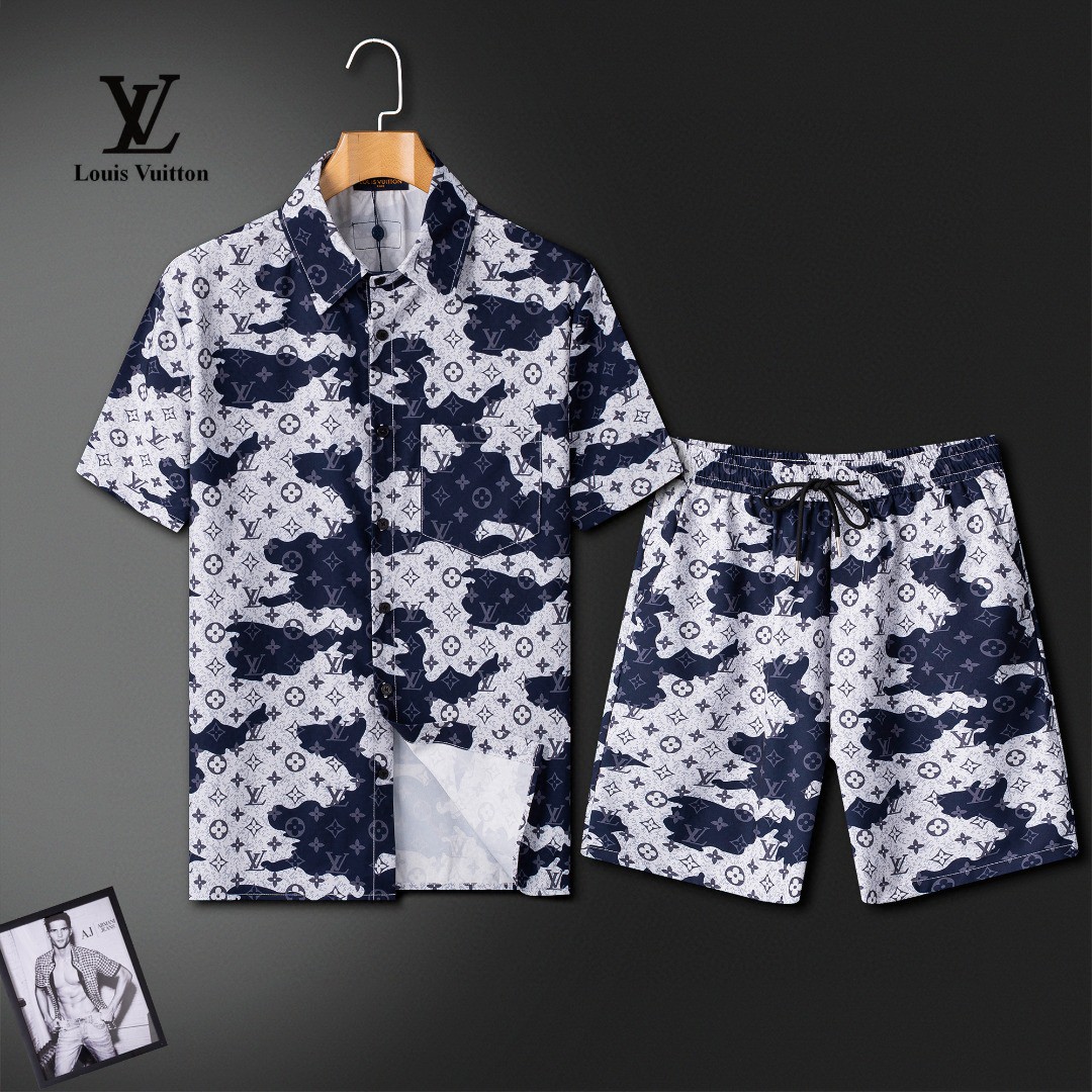 NO:410814,【LV Louis Vuitton】New Summer Shorts Set!  High-end custom fabrics!  Exclusive first new product, 2025ss official website synchronized with Milan catwalk style, top quality goods (173 130 catties wear) standard code number!  The latest top official website original list, a new experience, three-dimensional fabric tailoring, new hardware accessories, delicate and soft feel, comfortable and breathable upper body, big brand style, luxury and atmospheric, texture only imported from Italy customization, versatile style, not picky to wear, meticulous workmanship, no pressure to go in and out, absolutely a good product worth everyone!  M-3XL (can wear about 190 catties), louis vuitton, louis vuitton, shorts, alexander wang19860909【 LV 路易威登】夏季新款短裤套装！高端定制面料！独家首发新品 ,2025ss官网同步米兰走秀款 实物拍摄顶级好货（173 130斤穿l）标准码数！最新顶尖官网原单,全新体验 面料立体剪裁 全新五金配件、手感细腻柔软 上身舒适透气 大牌风范 奢华大气 进口意大利定制才有的质感 百搭款式 穿着不挑人 ,做工精细一丝不苟 ,出入无压力 绝对值得人手一件的好货！码数M-3XL（可穿190斤左右）,,louis vuitton,louis vuitton,shorts,alexander wang,Men's clothing