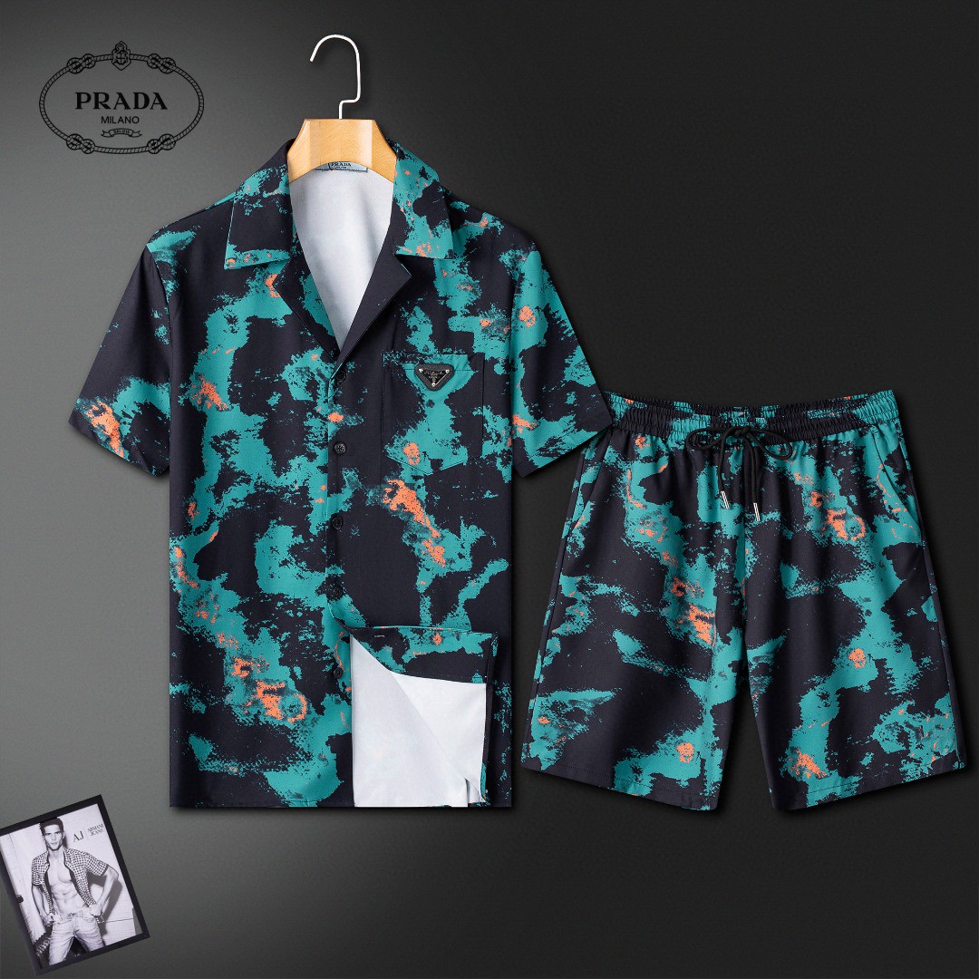 NO:410821,【Prada】New Summer Shorts Set!  High-end custom fabrics!  Exclusive first new product, 2025ss official website synchronized with Milan catwalk style, top quality goods (173 130 catties wear) standard code number!  The latest top official website original list, a new experience, three-dimensional fabric tailoring, new hardware accessories, delicate and soft feel, comfortable and breathable upper body, big brand style, luxury and atmospheric, texture only imported from Italy customization, versatile style, not picky to wear, meticulous workmanship, no pressure to go in and out, absolutely a good product worth everyone!  M-3XL (can wear about 190 catties), prada, prada, shorts, alexander wang19860909【 Prada 普拉达】夏季新款短裤套装！高端定制面料！独家首发新品 ,2025ss官网同步米兰走秀款 实物拍摄顶级好货（173 130斤穿l）标准码数！最新顶尖官网原单,全新体验 面料立体剪裁 全新五金配件、手感细腻柔软 上身舒适透气 大牌风范 奢华大气 进口意大利定制才有的质感 百搭款式 穿着不挑人 ,做工精细一丝不苟 ,出入无压力 绝对值得人手一件的好货！码数M-3XL（可穿190斤左右）,,prada,prada,shorts,alexander wang,Men's clothing