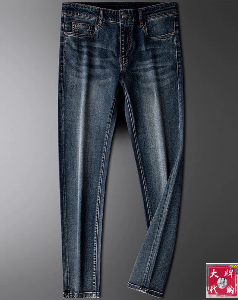 NO:414190,[Croxin] New spring style, new taste and value sharing, popular casual pants, very comfortable to wear, low-key and luxurious, very classy when worn, no need to say much about the style and cutting of the pants, the upper body is exquisite and vivid. The truly first-class quality is the real palace-level casual pants, which are made of Turkish cotton, produce the most famous tannin cloth. The quality is excellent, and the pants are soft after heavy washing!  The straight-footed style is not picky, the upper body is absolutely stylish, the expert design is extremely luxurious.  Number of codes 29-40, Chrome hearts,alexander wang19860909【 克罗心】 春季新款 全新品味与价值共享 爆款休闲裤 身穿着非常舒适 低调不失奢华 穿出去非常有档次,裤型款式和裁剪亦无需多言 上身精致跃然.真正一等一顶级质料 真正殿堂级的休闲裤,选用土耳其的棉花 生产出最有名的单宁布 品质卓然,经过重水洗使得裤子很柔软！直脚的版型 不挑人 上身绝对的有型 达人设计 极度奢华．码数29-40,,chrome hearts,alexander wang,Men's clothing