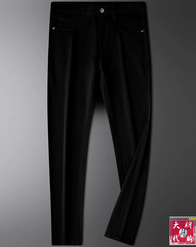 NO:414197,【YSL Saint Laurent】 New spring style, new taste and value sharing, popular casual pants, very comfortable to wear, low-key and luxurious, very classy when worn, no need to say much about the style and cutting of the pants, exquisite and vivid upper body. A truly first-class top quality, a truly palace-level casual pants, made of Turkish cotton, produce the most famous tannin cloth, excellent quality, heavy washing makes the pants very soft!  The straight-footed style is not picky, the upper body is absolutely stylish, the expert design is extremely luxurious.  29-40, saint laurent, saint laurent, alexander wang19860909【 YSL 圣罗兰】 春季新款 全新品味与价值共享 爆款休闲裤 身穿着非常舒适 低调不失奢华 穿出去非常有档次,裤型款式和裁剪亦无需多言 上身精致跃然.真正一等一顶级质料 真正殿堂级的休闲裤,选用土耳其的棉花 生产出最有名的单宁布 品质卓然,经过重水洗使得裤子很柔软！直脚的版型 不挑人 上身绝对的有型 达人设计 极度奢华．码数29-40,,saint laurent,saint laurent,alexander wang,Men's clothing