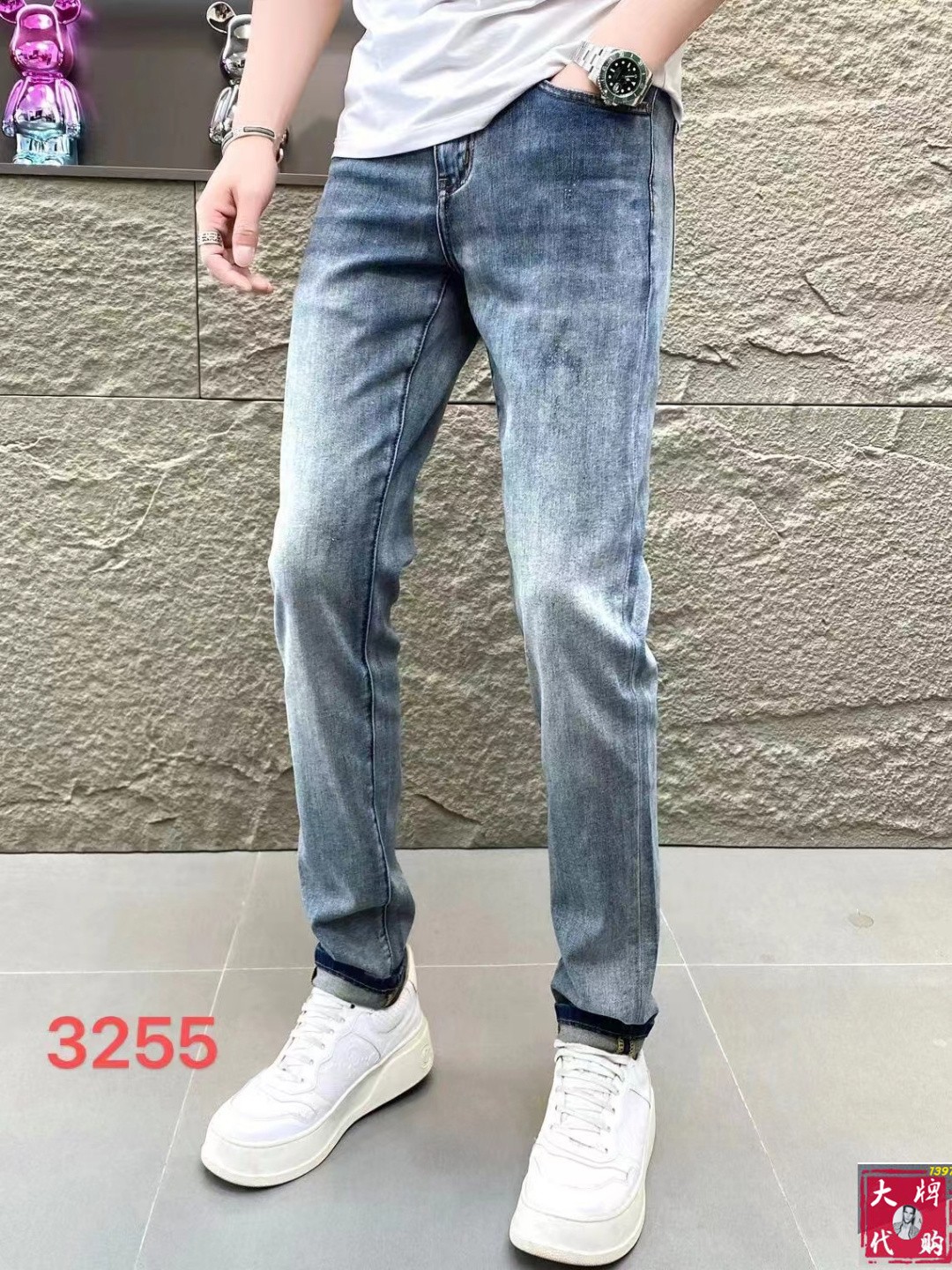 NO:456567,Dior Men's Jeans Original Original Clothing Original Wash Water!  Imported original wash elastic fabrics, complex handicrafts superimposed, any wash process will become a completely different color effect after a few more seconds, so it is more precious, especially long-lasting and odor-resistant... Use the best tannin elastic texture, genuine leather leather cards, high-quality metal accessories... to create a unique and original jeans style!  Original hardware accessories, super positive style, comfortable and breathable, extremely high grade, counter quality, and handsome upper body. Number of codes 29-38,,dior,dior,jeans,alexander wang19860909Dior 迪奥 男士牛仔裤原厂原布原洗水！进口原版水洗弹力面料,复杂的手工艺叠加,任何一个洗水环节多停留几秒都会变成完全不一样的颜色效果,所以越加珍贵,特别持久、耐味…… 选用上乘的丹宁弹力质感,真皮皮牌、高定的金属辅料……打造出独特及原创的牛仔裤款型！原版五金辅料,版型超正,舒适透气,档次极高,专柜品质,上身帅气十足.码数29-38,,dior,dior,jeans,alexander wang,Men's clothing