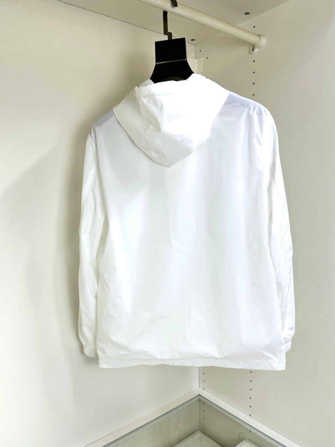 Tomblan Spring and Summer Sunproof Suit with High-Tech Fabric and Stylish Design - 图片 3