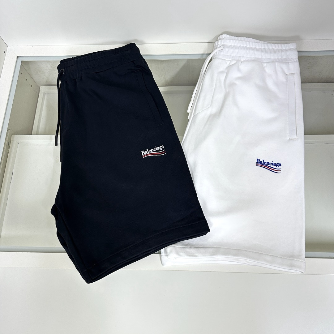 NO:433569,Balenciaga new summer men's casual shorts, high-end custom fabric breathable fabric, extremely breathable, elastic and comfortable, impeccable details, top-level auxiliary materials, original logo design concept, delicate and soft feel!  The upper body style is excellent!  Size S-3XL can wear 220 catties, balenciaga, shorts, alexander wang19860909巴黎世家 夏季新款男士休闲短裤,高级定制面料透气面料 透气弹力舒适度极高,细节无可挑剔,顶级辅料配备,原版logo设计理念,手感细腻柔软！上身版型超赞！尺码S-3XL可穿220斤,,balenciaga,shorts,alexander wang,Men's clothing