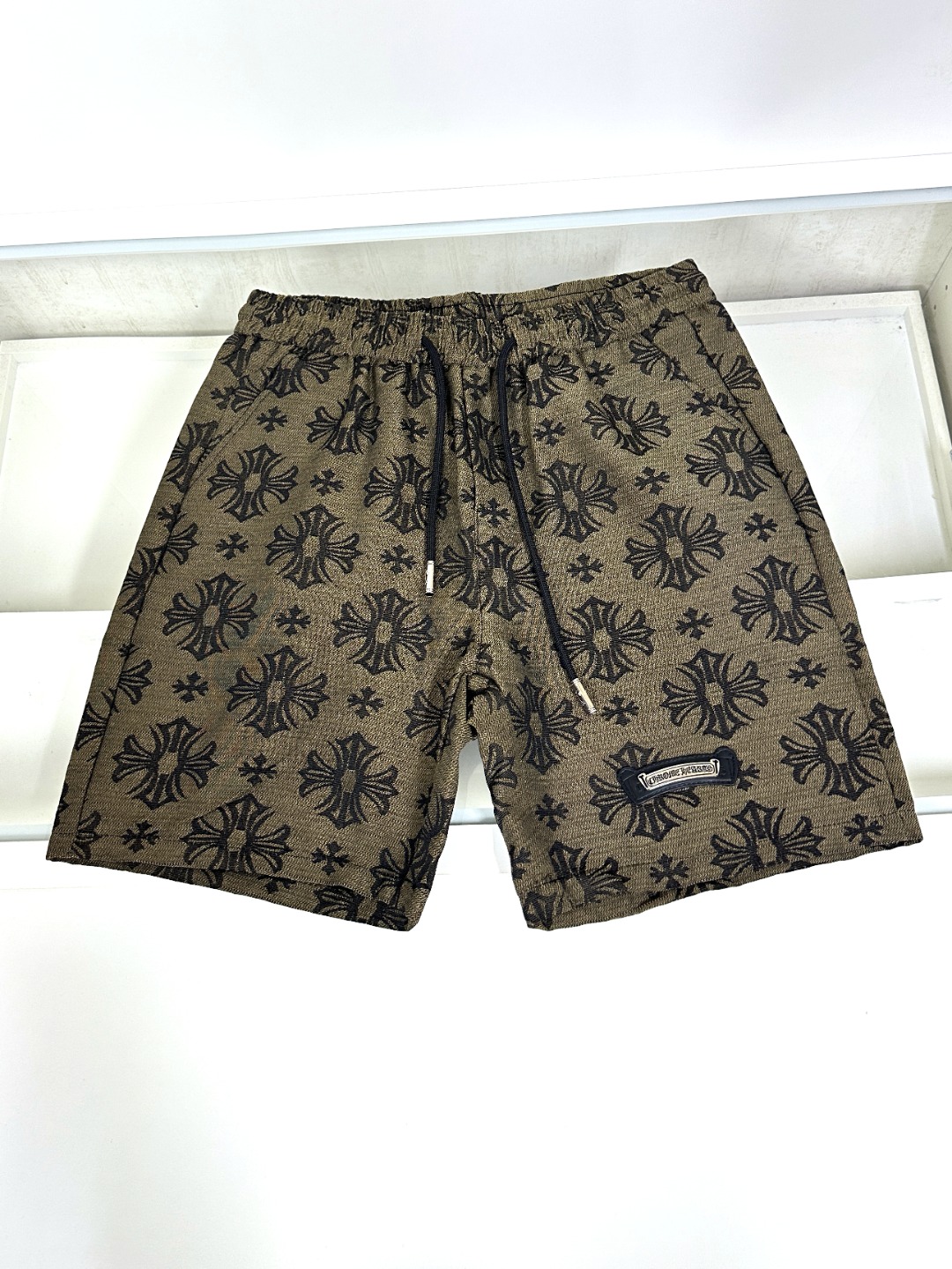 NO:433573,Croxin The latest style of the counter, elastic strap casual sports shorts, made of counter fabric, soft touch, thin and breathable, the counter is now sold solid color, one to one original details, impeccable workmanship, super handsome, perfect details, the upper body effect is so good, the upper body number M-3XL,,chrome hearts, shorts, alexander wang19860909克罗心 专柜最新款 松紧带休闲运动短裤 专柜面料打造 手感柔软 轻薄透气 专柜现在售 纯色 一比一原版细节 做工无可挑剔 上身有型超帅气 细节完美 上身效果就是这么好看哈 码数M-3XL,,chrome hearts,shorts,alexander wang,Men's clothing