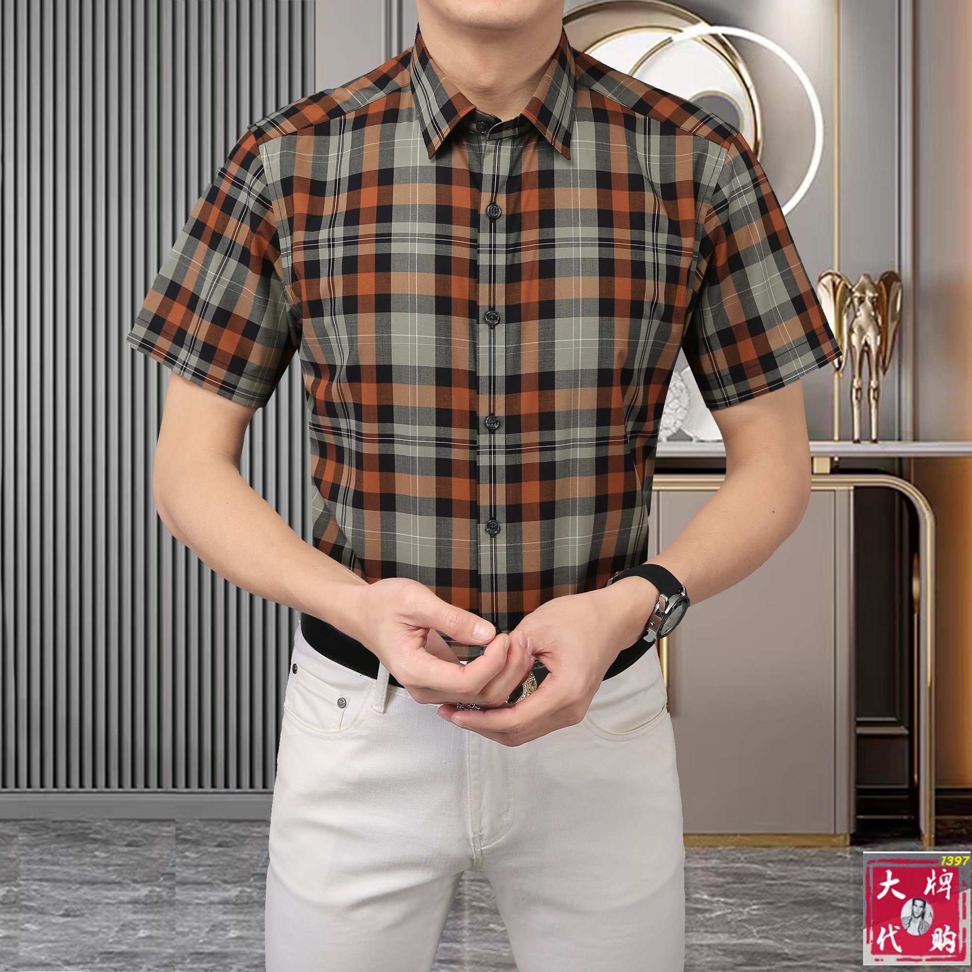 NO:456593,Burberry Spring and Summer New Men's Short Sleeve Classic Plaid Shirt Shirt, High-end Version!  Customized fabrics for counters are breathable and comfortable, with impeccable details, and the brand element design concept reflects high quality. The feel is delicate and soft!  It presents casual cut, unbeaten style, exquisite craftsmanship can stand the test, and the upper body style is excellent!  Standard code number M-3XL, burberry, burberry, shirts, T-shirt, alexander wang19860909巴宝莉 Burberry 春夏新款男士短袖经典格子衬衣 衬衫,高端版本！专柜定制面料 透气舒适度高,细节无可挑剔,品牌元素设计理念,体现高品质.手感细腻柔软！呈现休闲裁剪,长久不败款,精致的工艺经得起检验,上身版型超赞！标准码数M-3XL,,burberry,burberry,shirts,T-shirt,alexander wang,Men's clothing