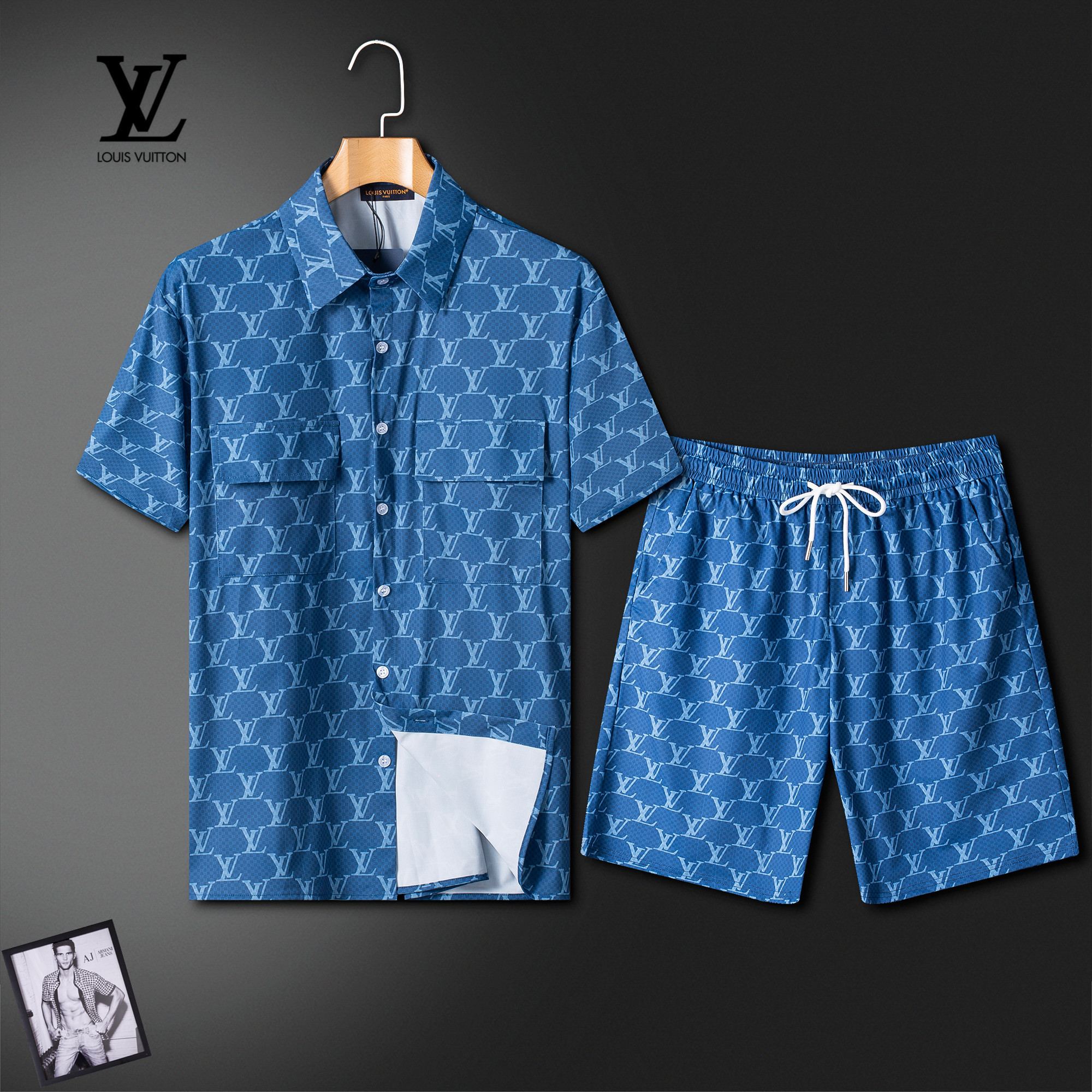 NO:450836,【LV Louis Vuitton】 New summer shorts set!  High-end custom fabrics!  Exclusive first new product, ss official website synchronizes Milan catwalk style, physical shot top quality goods (173 130 catties wear) standard code number!  The latest top official website original list, a new experience, three-dimensional fabric tailoring, new hardware accessories, delicate and soft feel, comfortable and breathable upper body, big brand style, luxury and atmospheric, texture only imported from Italy customization, versatile style, not picky to wear, meticulous workmanship, no pressure to go in and out, absolutely a good product worth everyone!  M-3XL (can wear about 190 catties), louis vuitton, louis vuitton, shorts, alexander wang19860909【 LV 路易威登】 夏季新款短裤套装！高端定制面料！独家首发新品 ,ss官网同步米兰走秀款 实物拍摄顶级好货（173 130斤穿l）标准码数！最新顶尖官网原单,全新体验 面料立体剪裁 全新五金配件、手感细腻柔软 上身舒适透气 大牌风范 奢华大气 进口意大利定制才有的质感 百搭款式 穿着不挑人 ,做工精细一丝不苟 ,出入无压力 绝对值得人手一件的好货！码数M-3XL（可穿190斤左右）,,louis vuitton,louis vuitton,shorts,alexander wang,Men's clothing